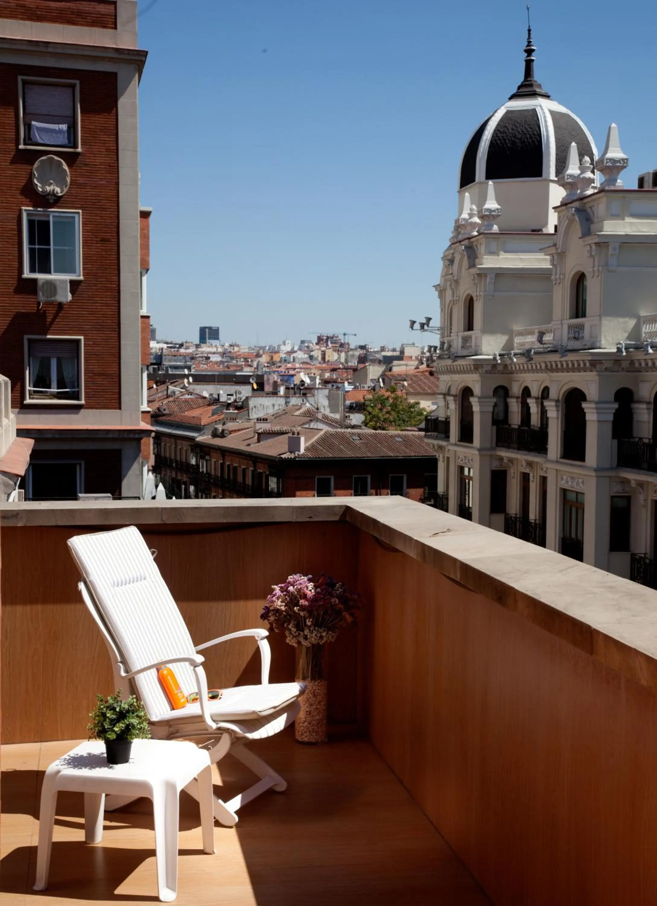 Decorative detail in Inhala Hotel Garden