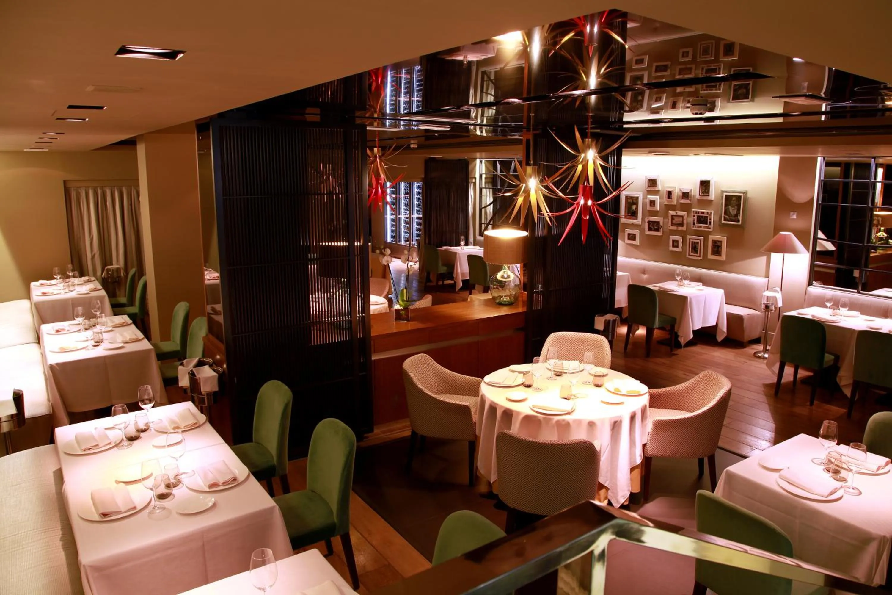 Restaurant/places to eat in Inhala Hotel Garden