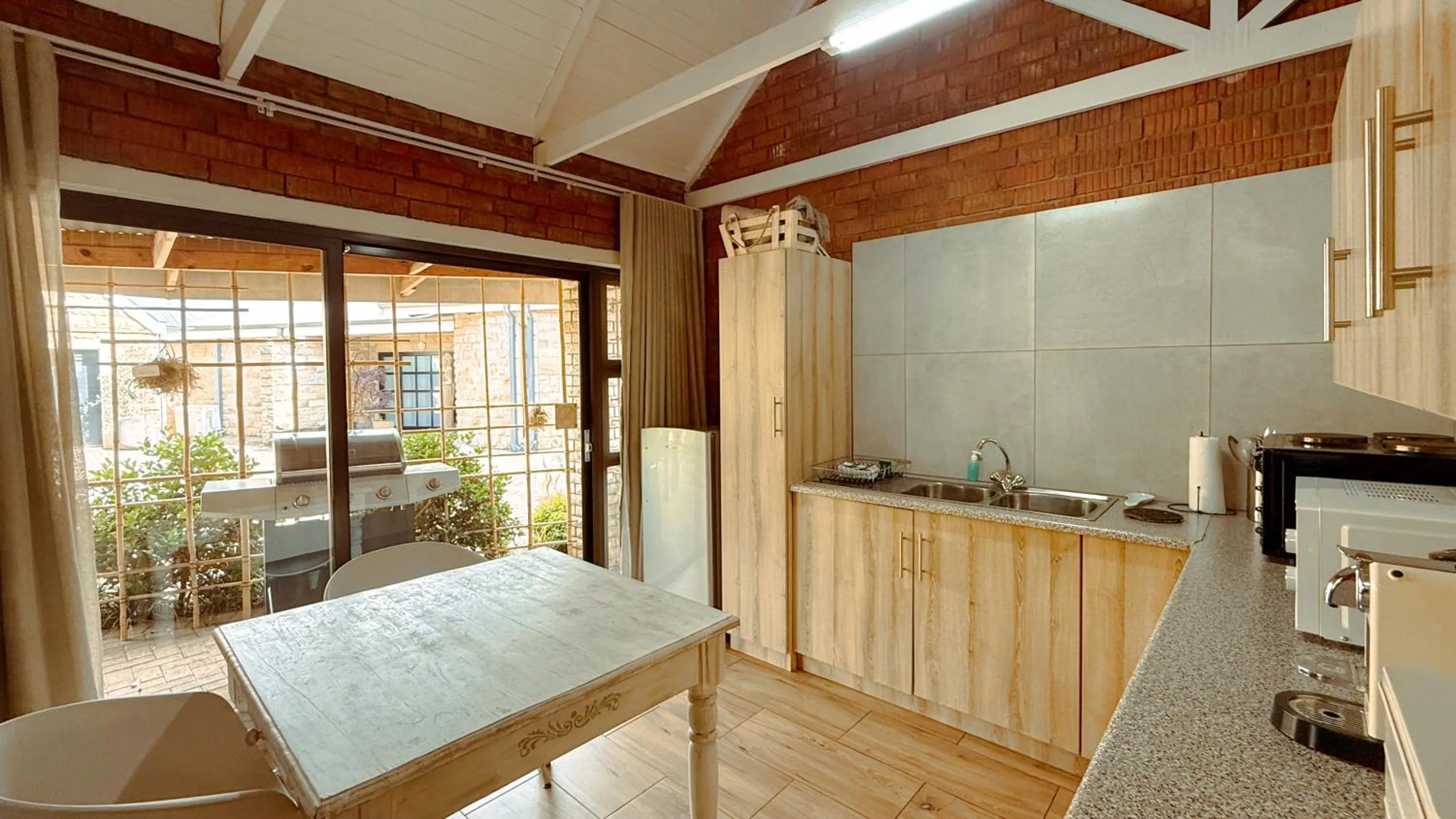 Kitchen or kitchenette in Titanic View - Place of Peace