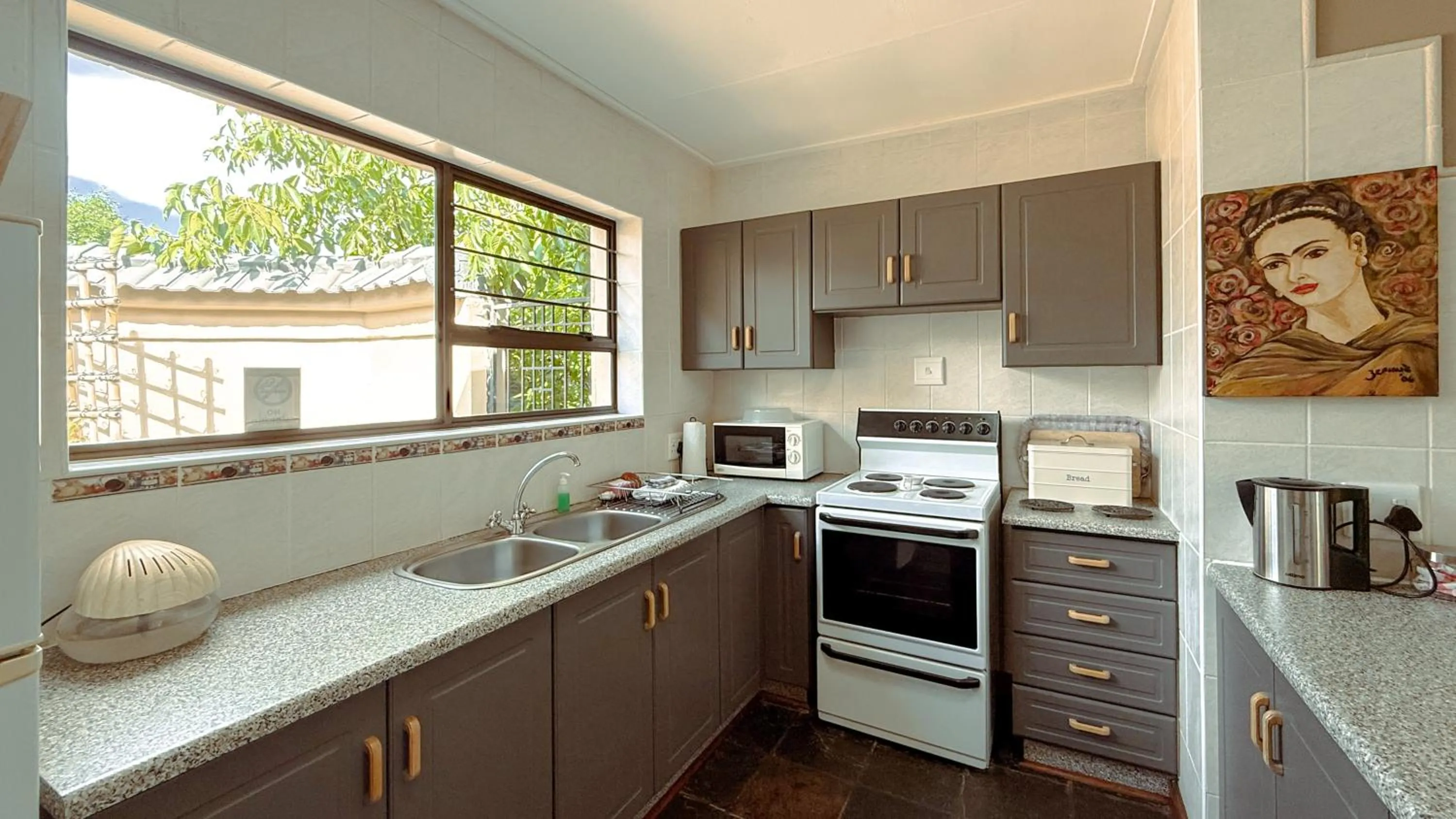 Kitchen or kitchenette in Titanic View - Place of Peace