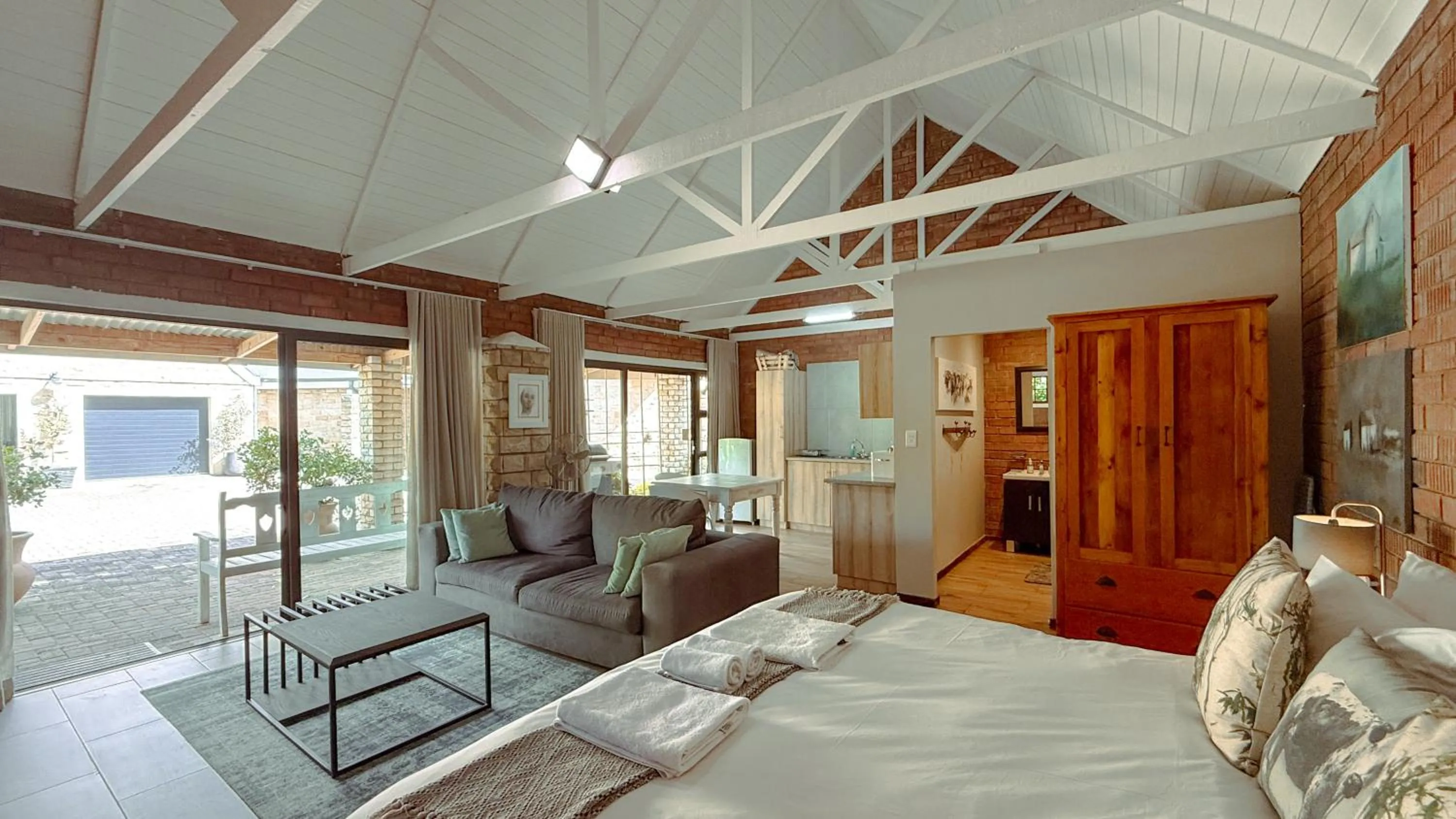 Living room, Bed in Titanic View - Place of Peace