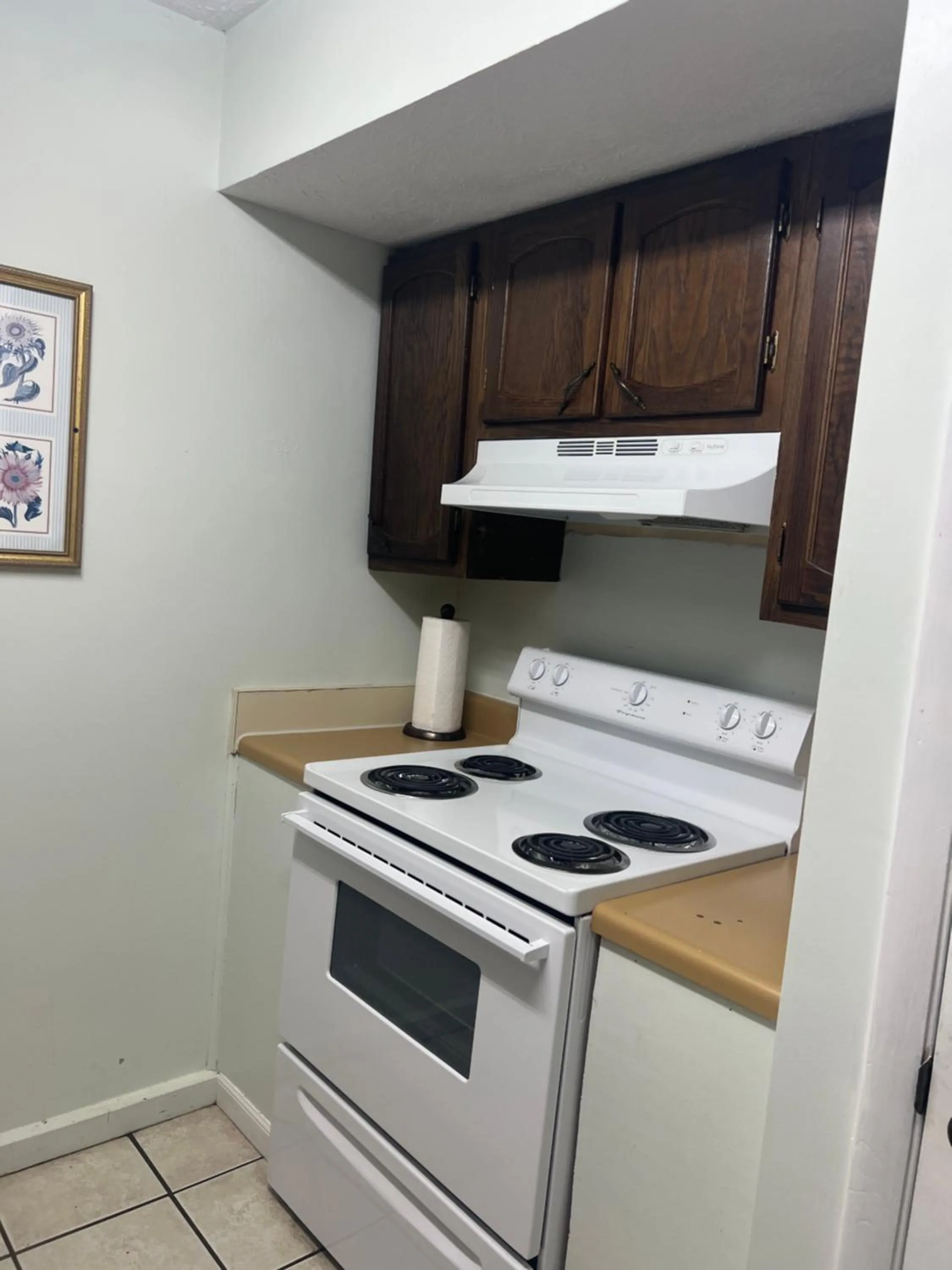 Kitchen or kitchenette in Towne inn