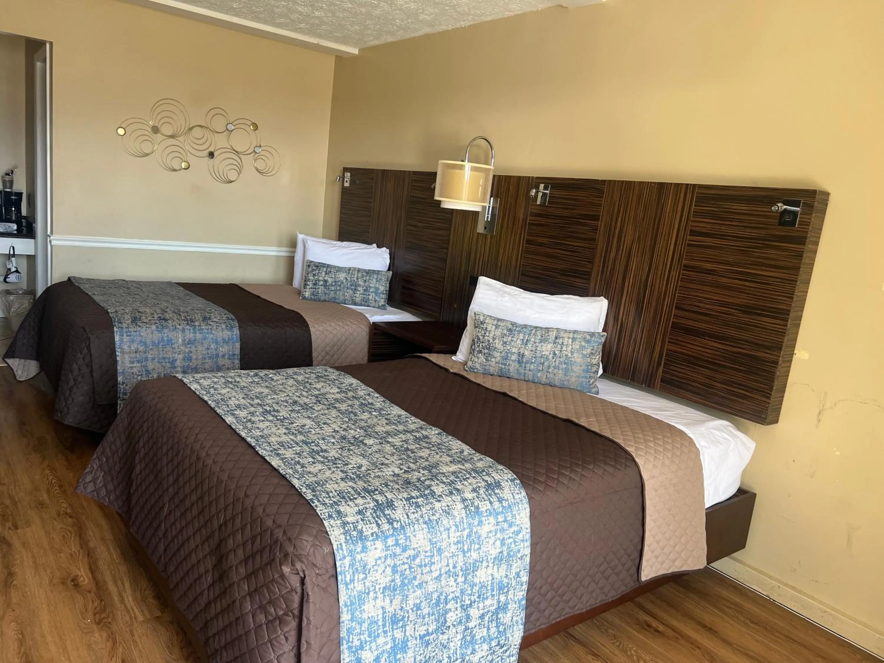 Bedroom, Bed in Towne inn