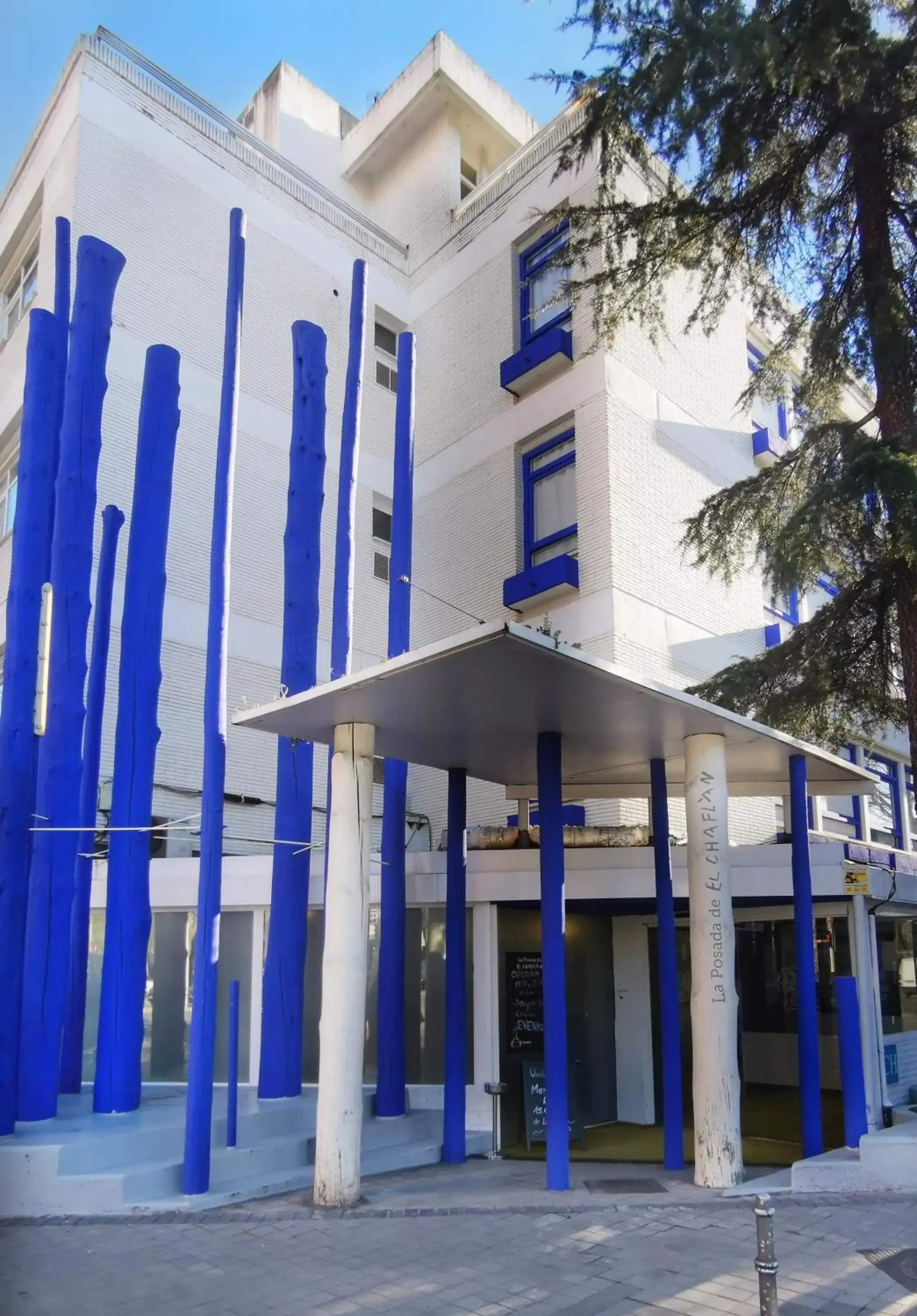 Facade/entrance in La Posada de El Chaflán Facade/entrance in La Posada de El Chaflán