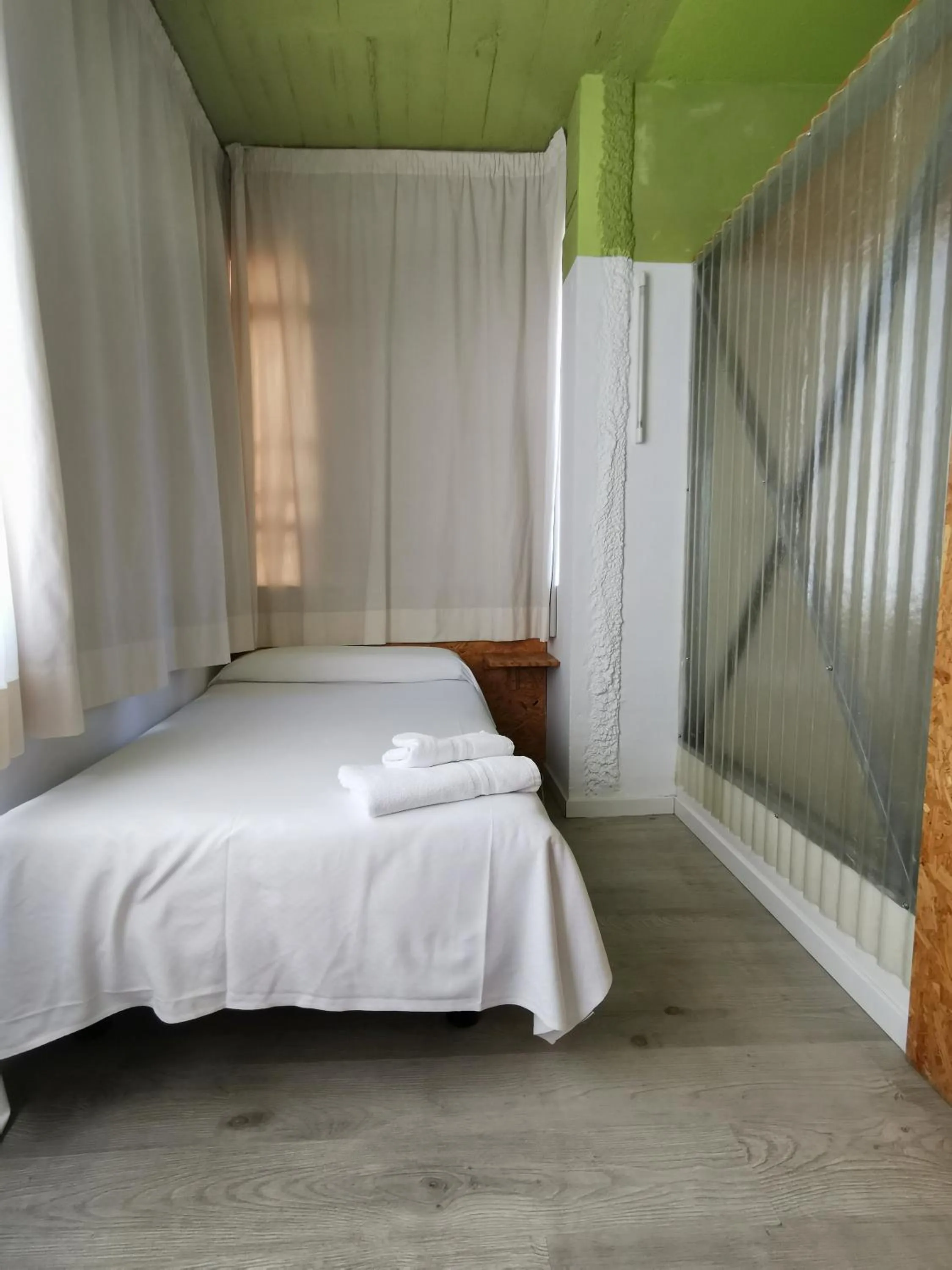 Bedroom, Bed in La Posada de El Chaflán