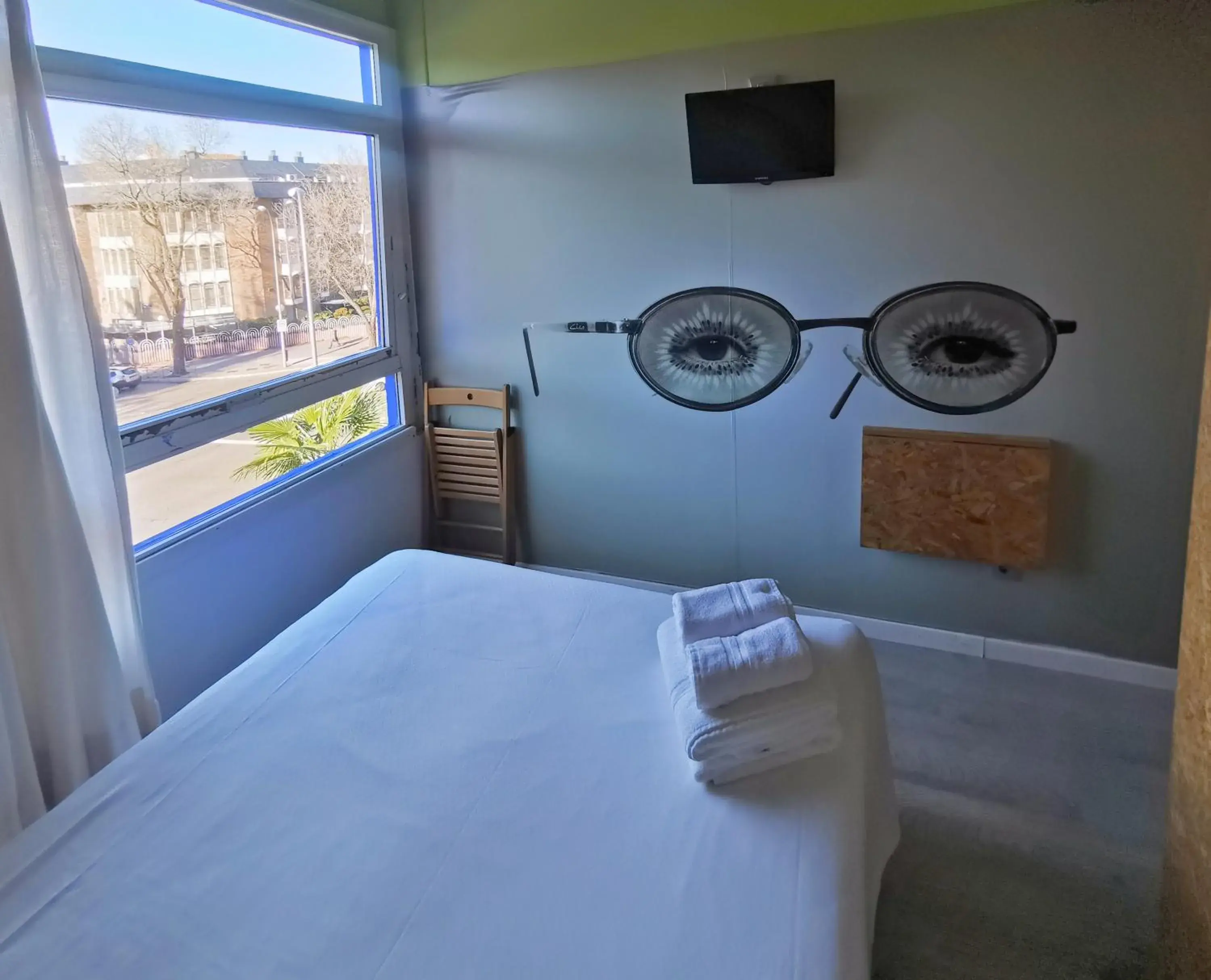 TV and multimedia, Bed in La Posada de El Chaflán TV and multimedia, Bed in La Posada de El Chaflán