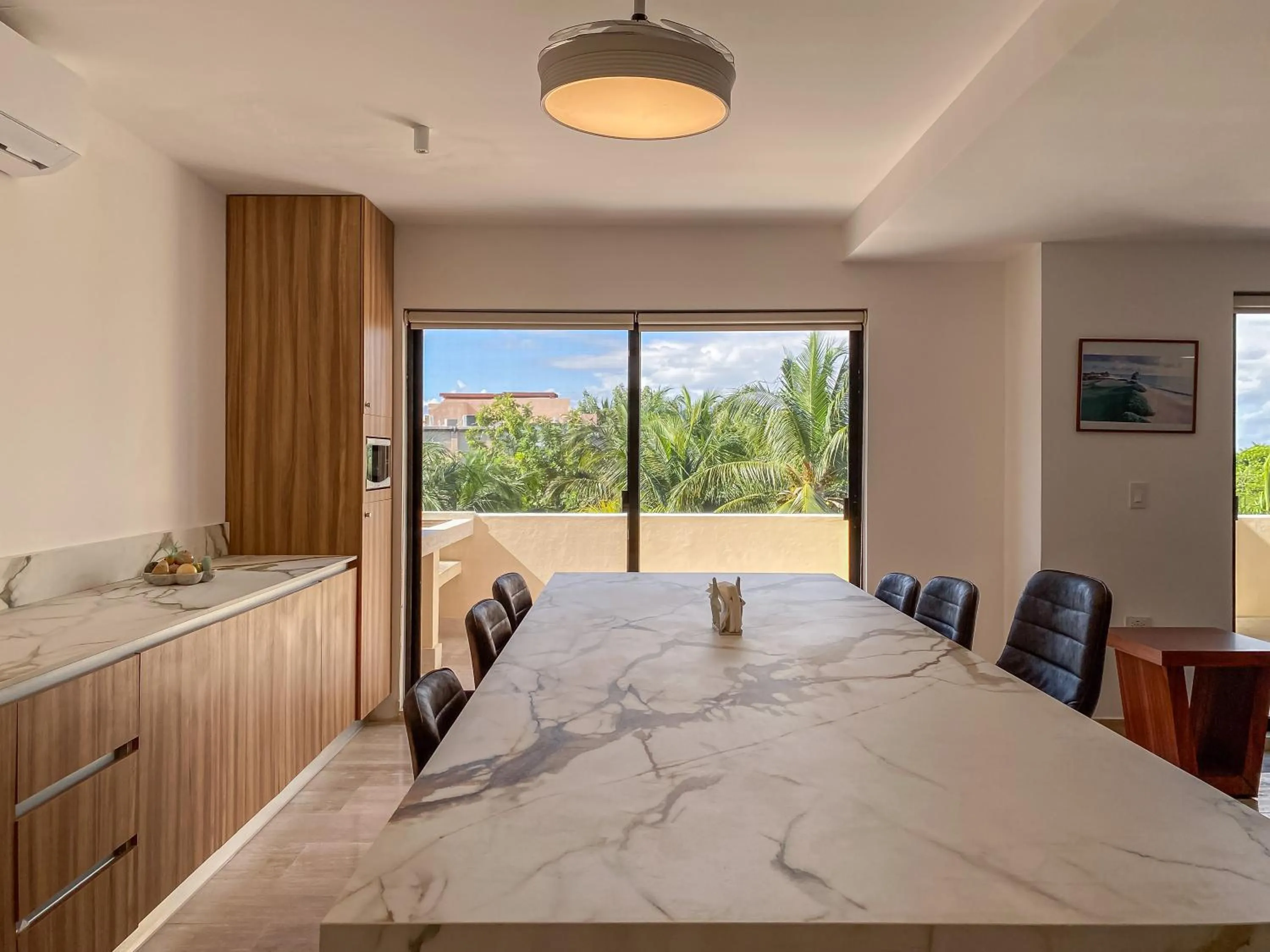 Dining area in Villas Tropical By Andiani