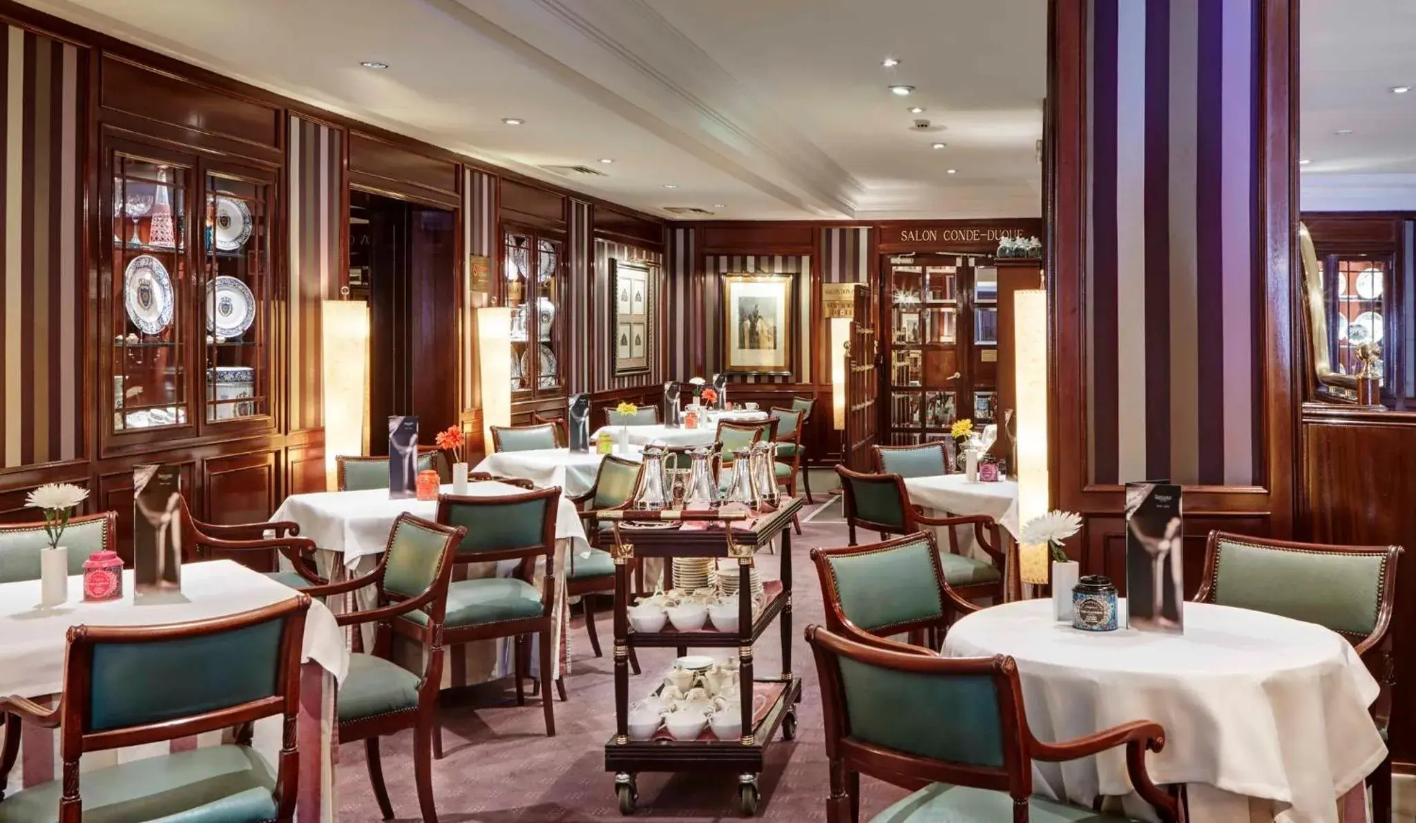 Restaurant/places to eat in Sercotel Gran Hotel Conde Duque Restaurant/places to eat in Sercotel Gran Hotel Conde Duque