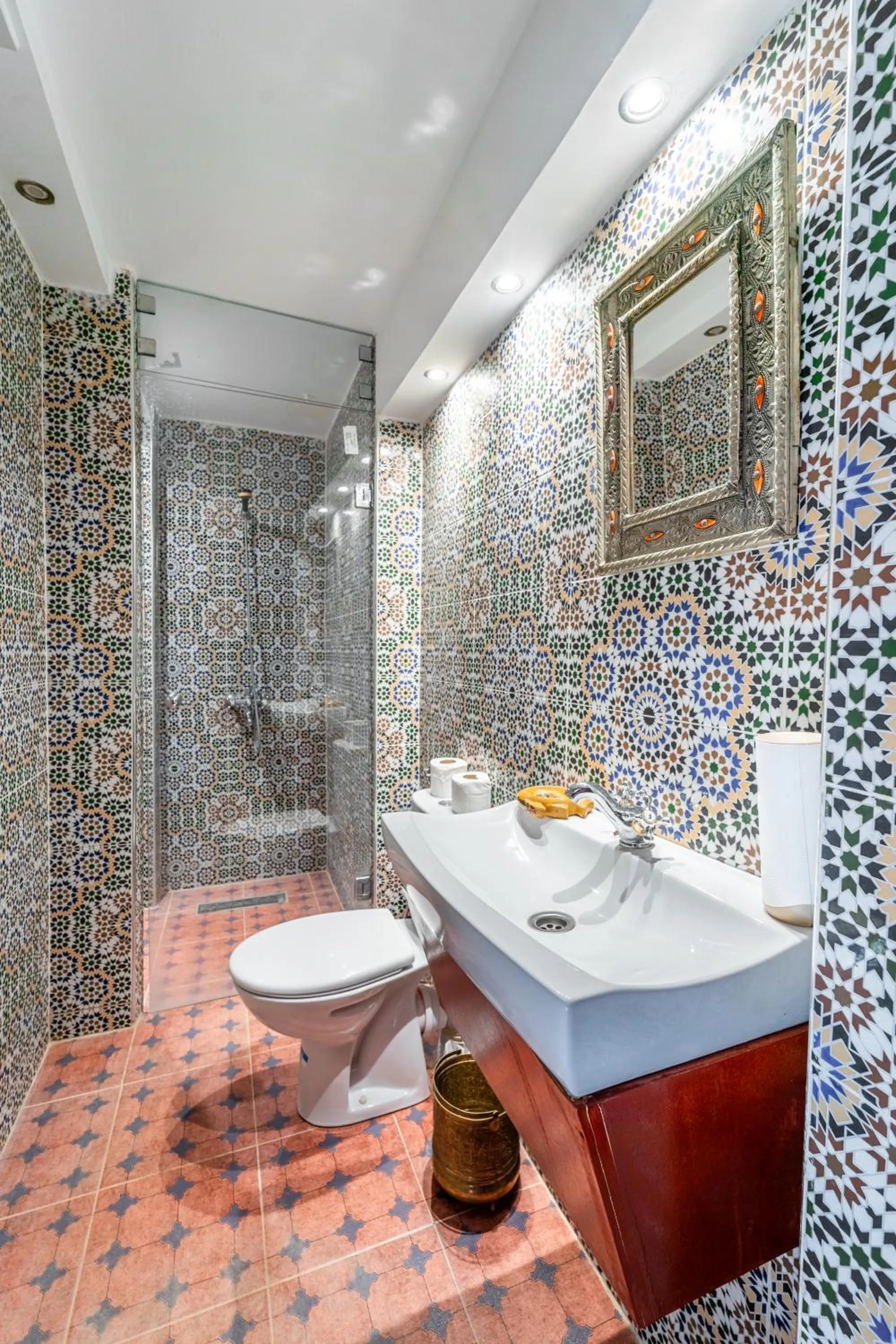 Toilet in Riad Les Nuits De Fès