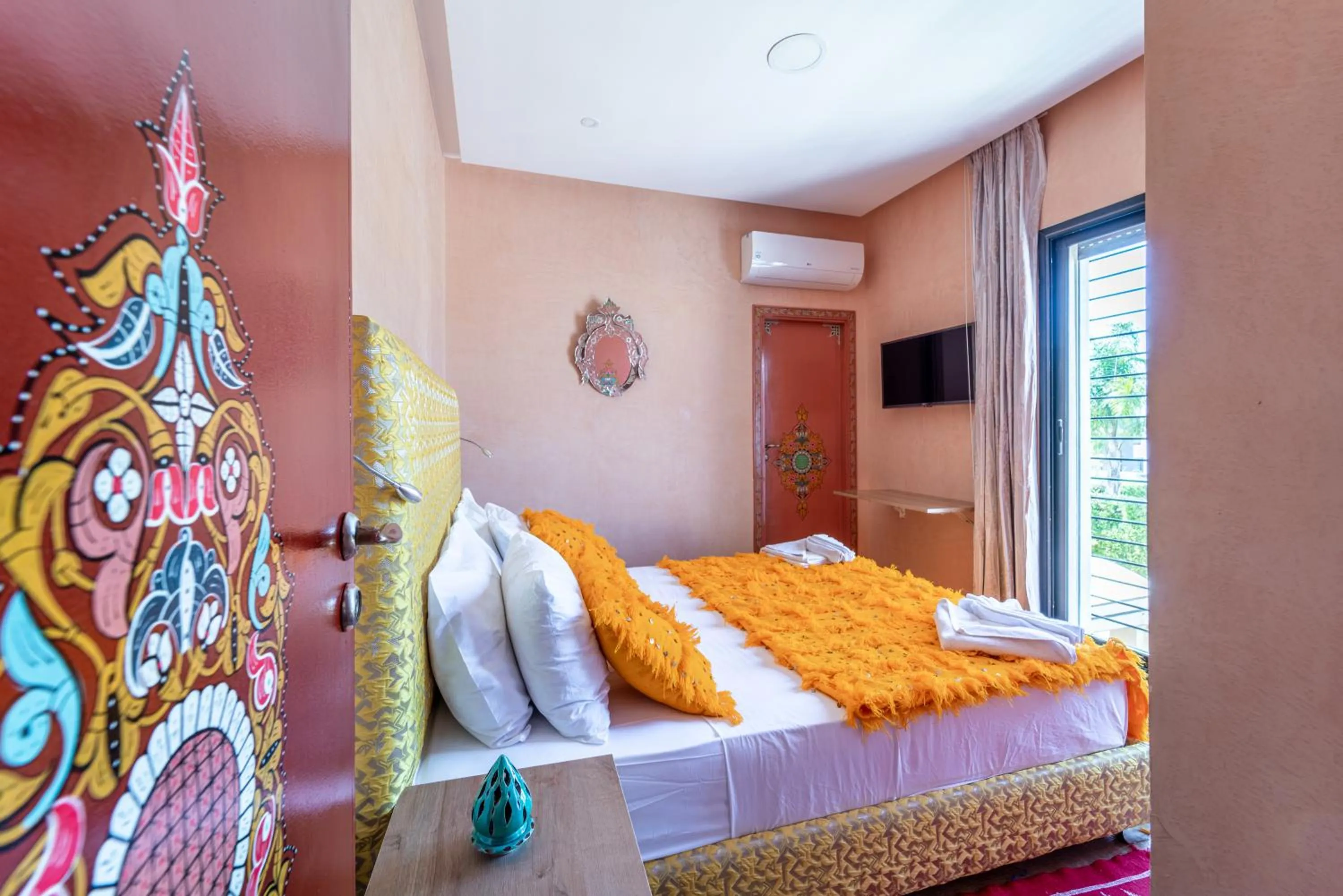 TV and multimedia, Bed in Riad Les Nuits De Fès