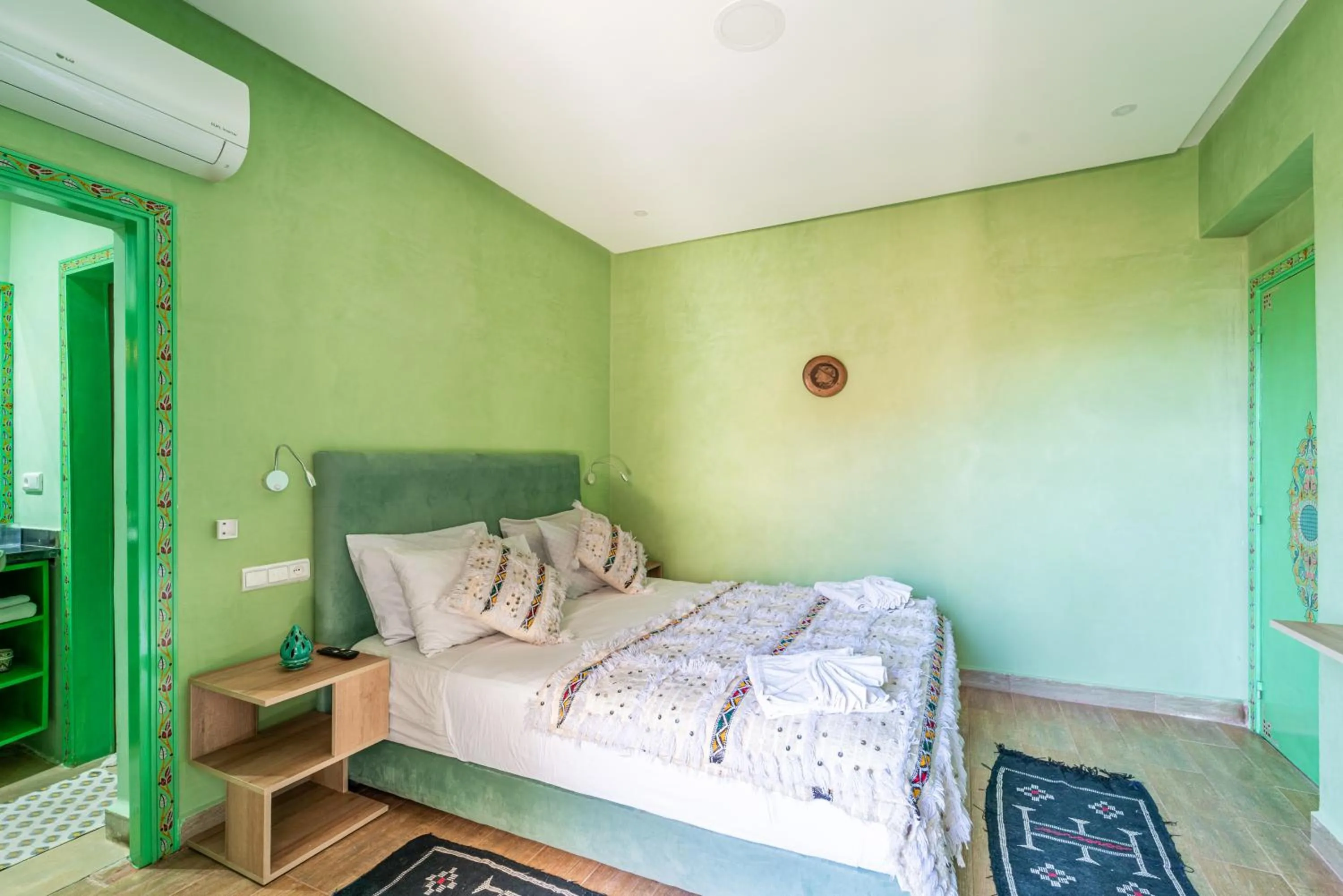 Bedroom, Bed in Riad Les Nuits De Fès