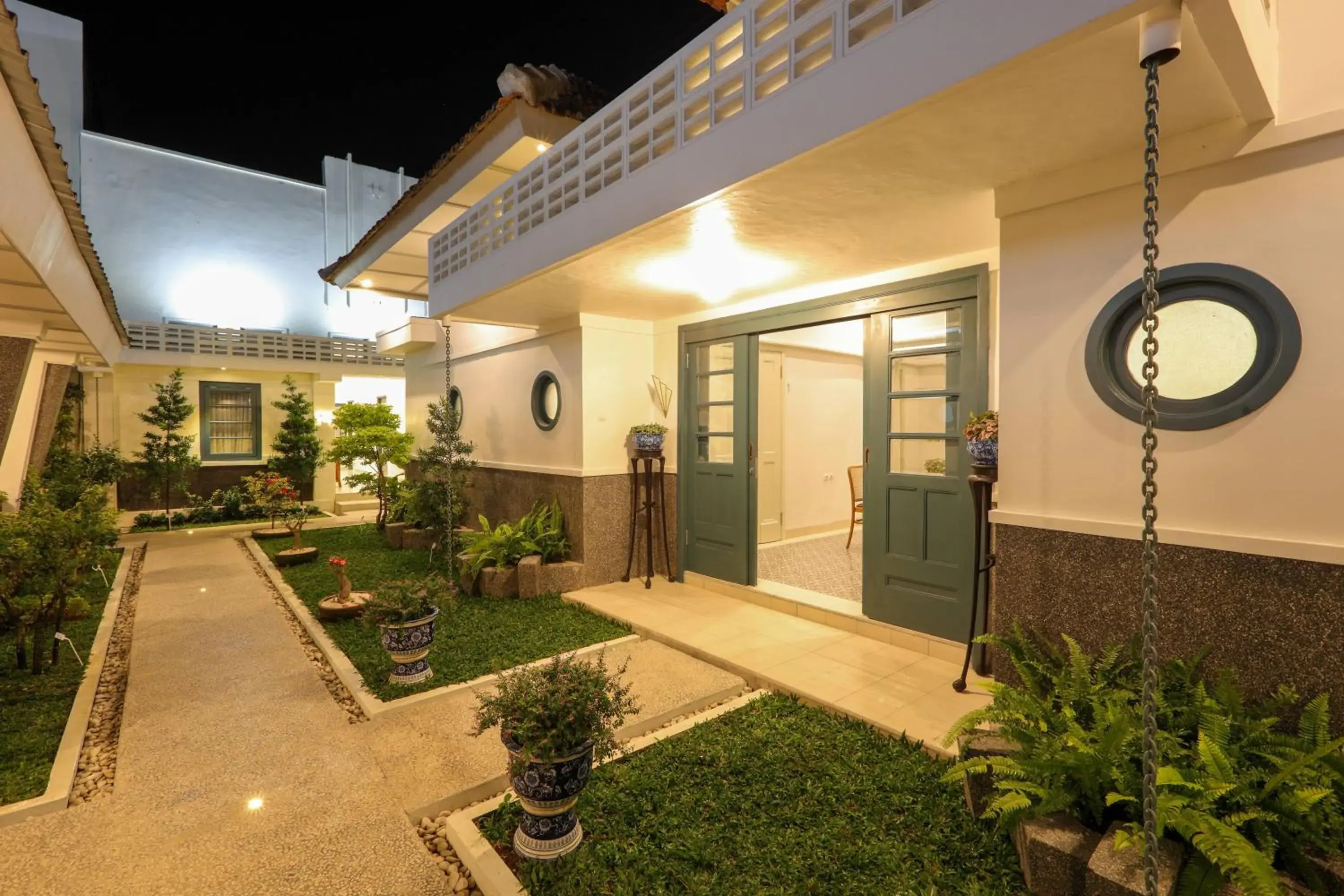 Property building in CERIA HOTEL at Alun Alun Yogyakarta Property building in CERIA HOTEL at Alun Alun Yogyakarta