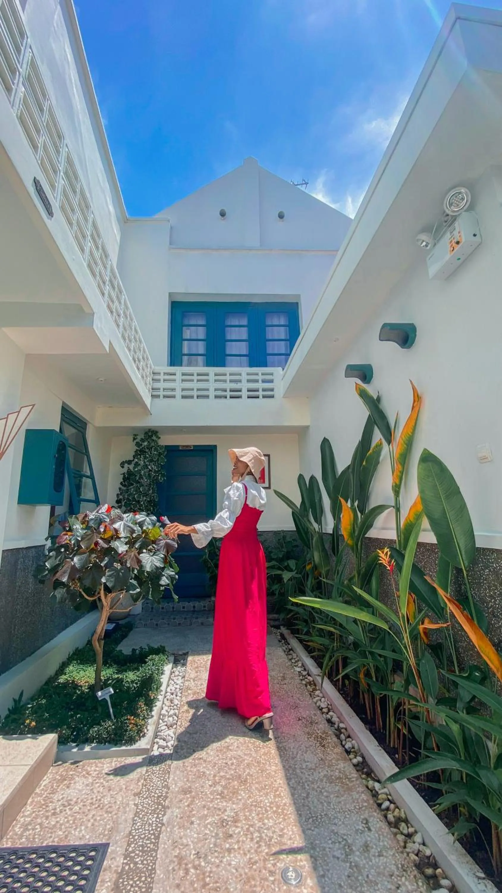 People in CERIA HOTEL at Alun Alun Yogyakarta