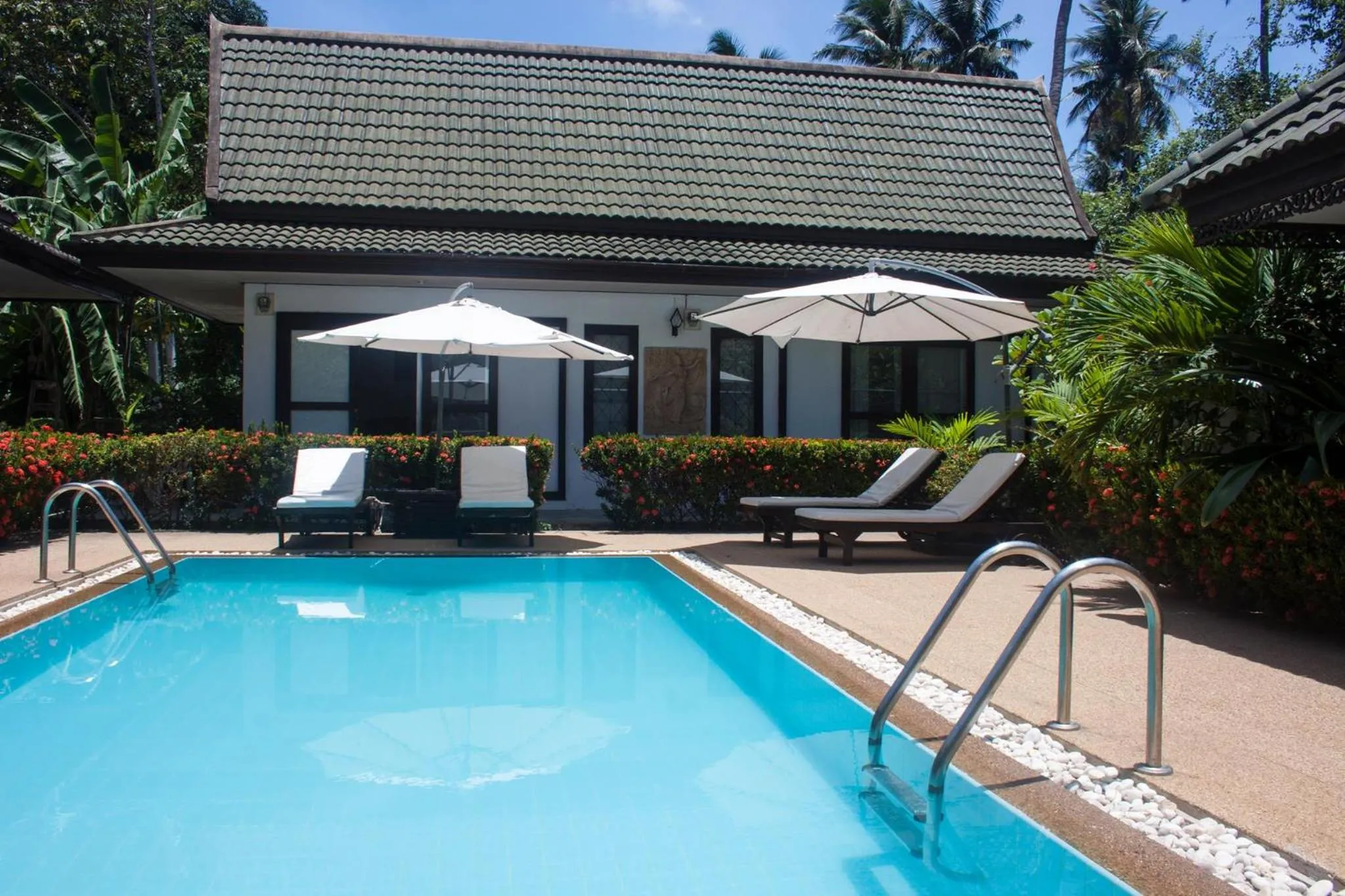 Property building in Baan Sawainam