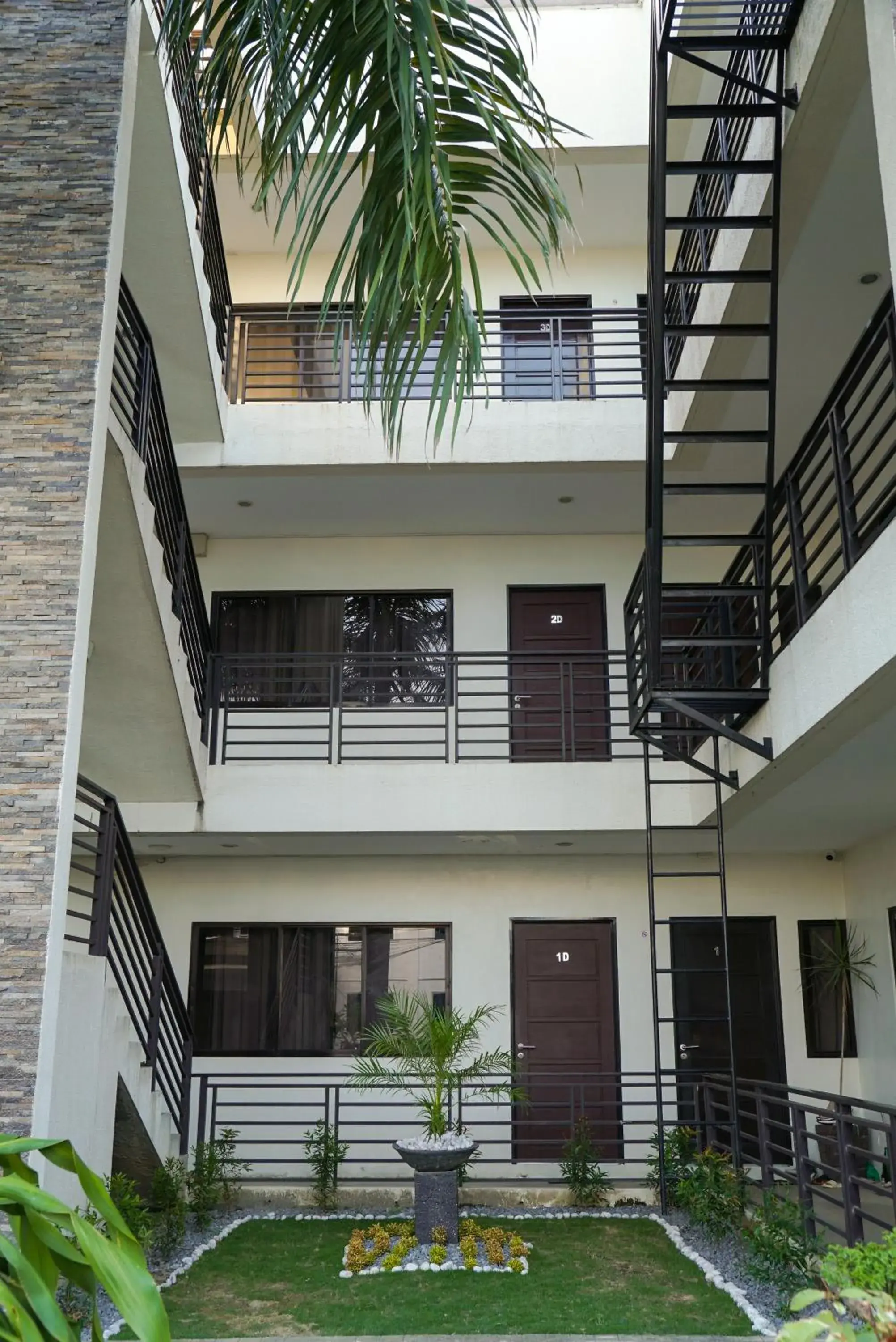 Property building in Garden Vista Hotel Property building in Garden Vista Hotel