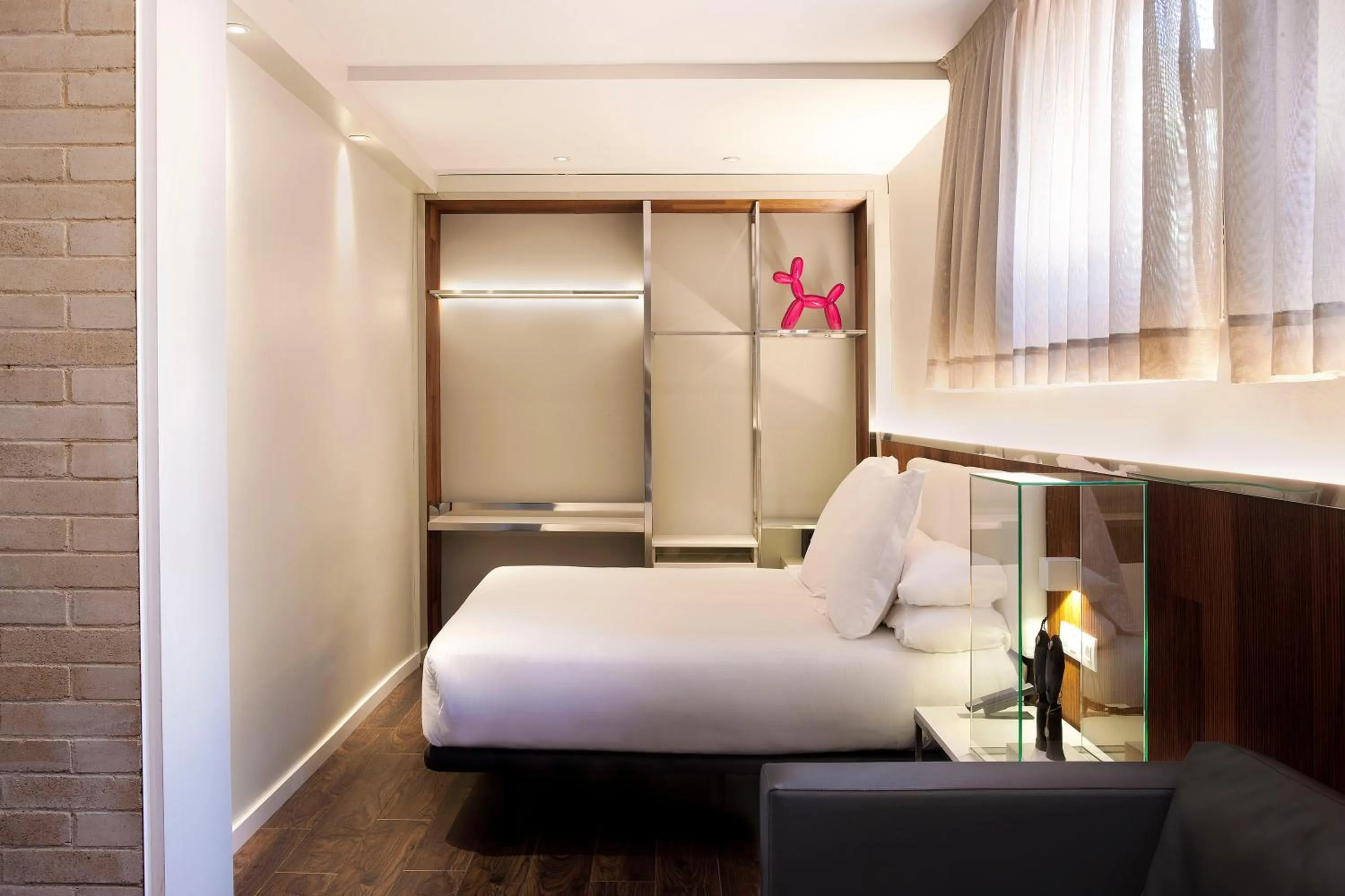 Photo of the whole room, Bed in Hotel Balmes, a member of Preferred Hotels & Resorts