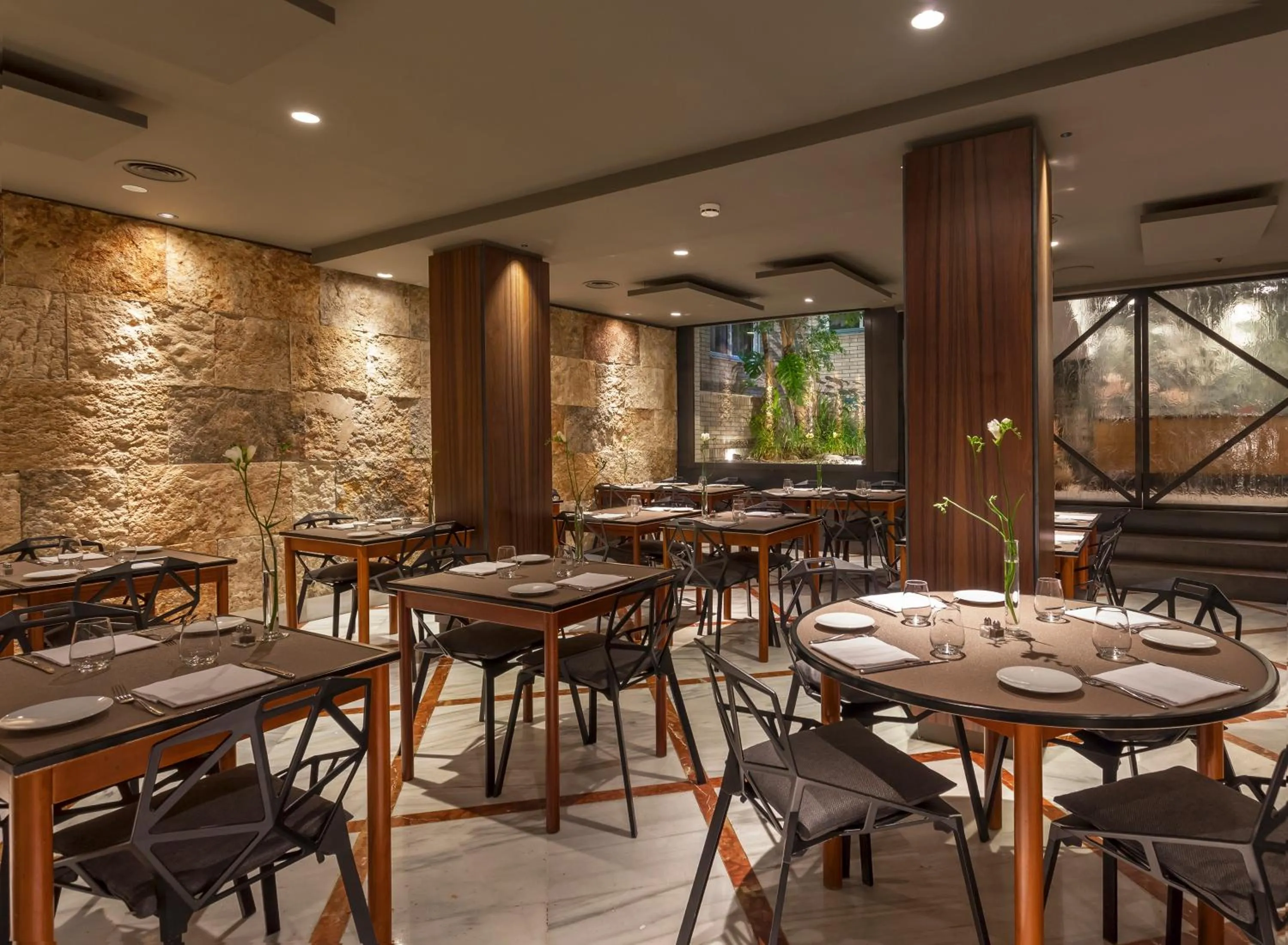 Restaurant/places to eat in Hotel Balmes, a member of Preferred Hotels & Resorts