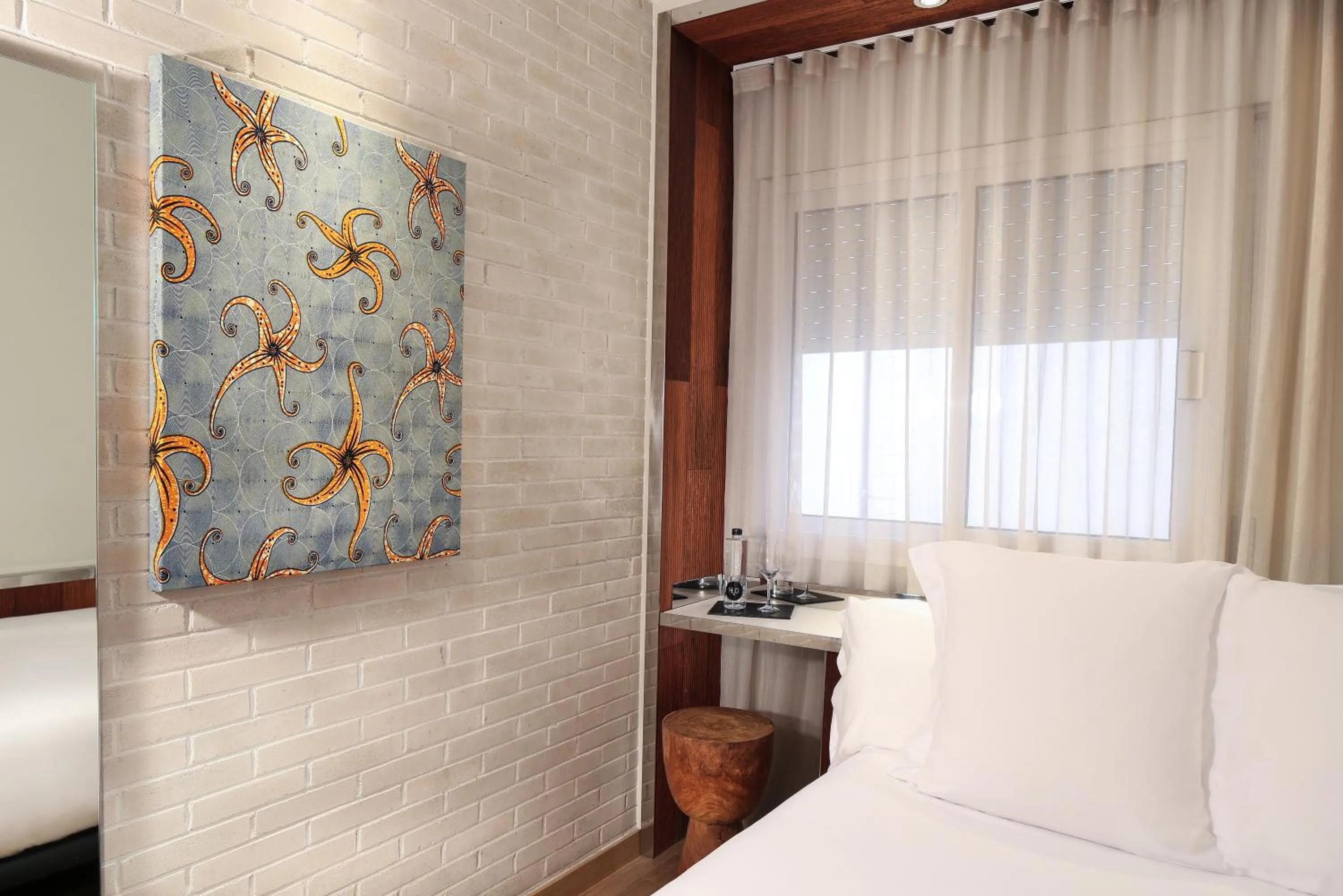 Photo of the whole room, Bed in Hotel Balmes, a member of Preferred Hotels & Resorts