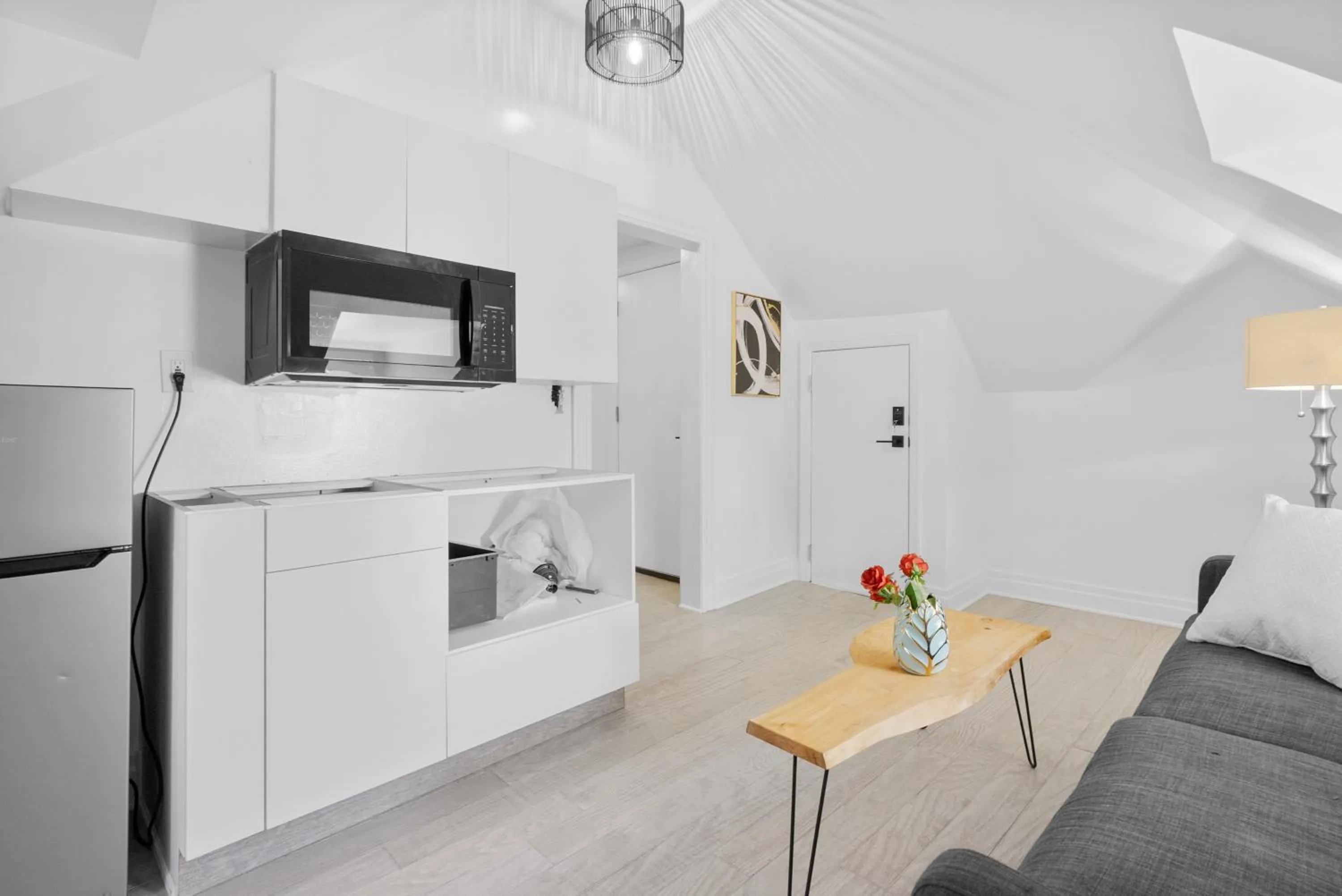 Kitchen or kitchenette in Urban Oasis Ed Sheeran Vibes 15 Mins Away