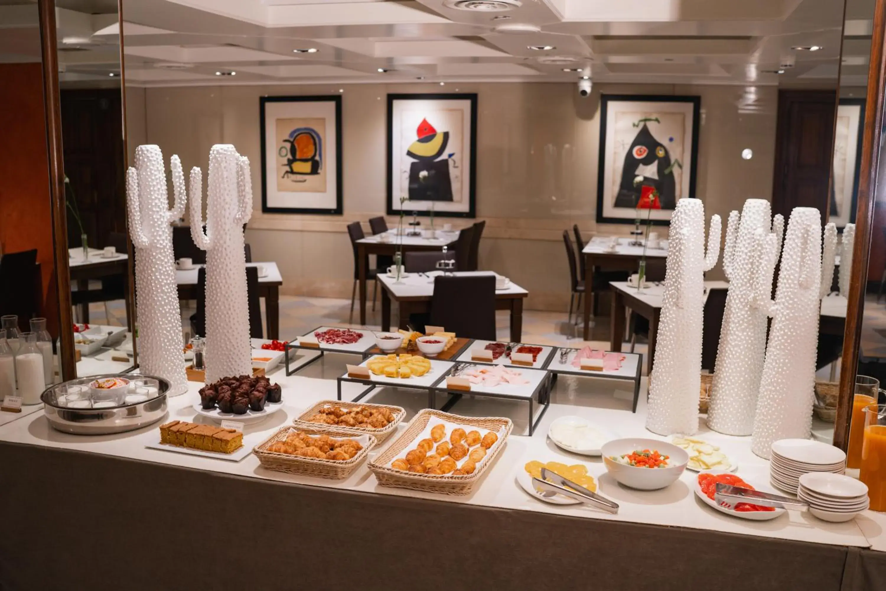 Breakfast in Hotel Derby Breakfast in Hotel Derby