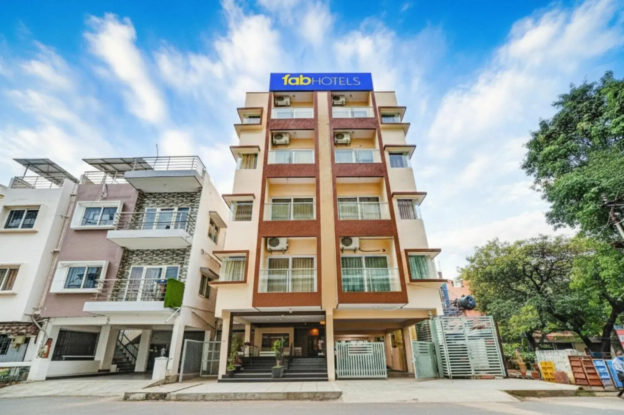 Property building in Via Kings Suites Property building in Via Kings Suites