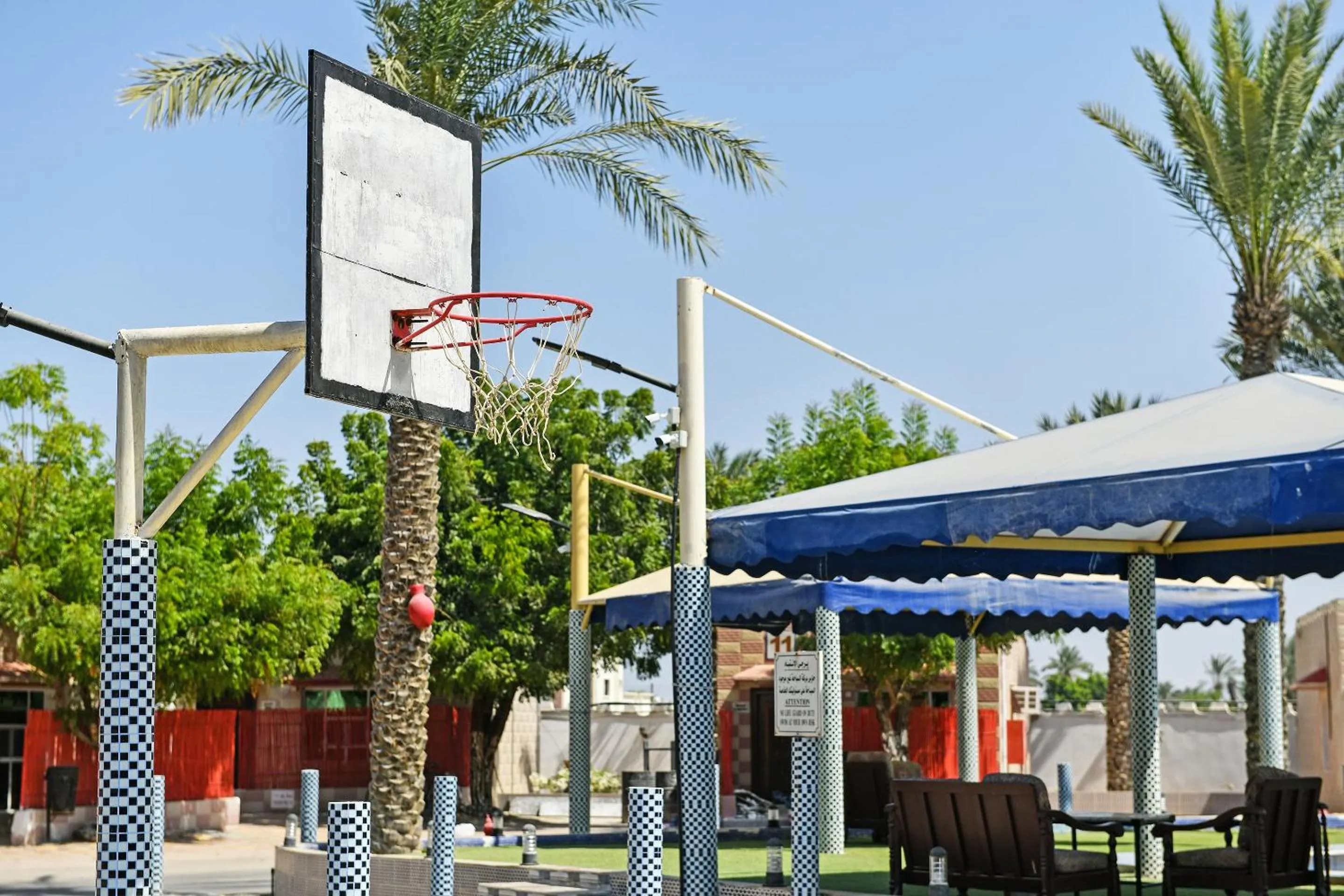 Lobby or reception in OYO 138 Gulf Sand Motel