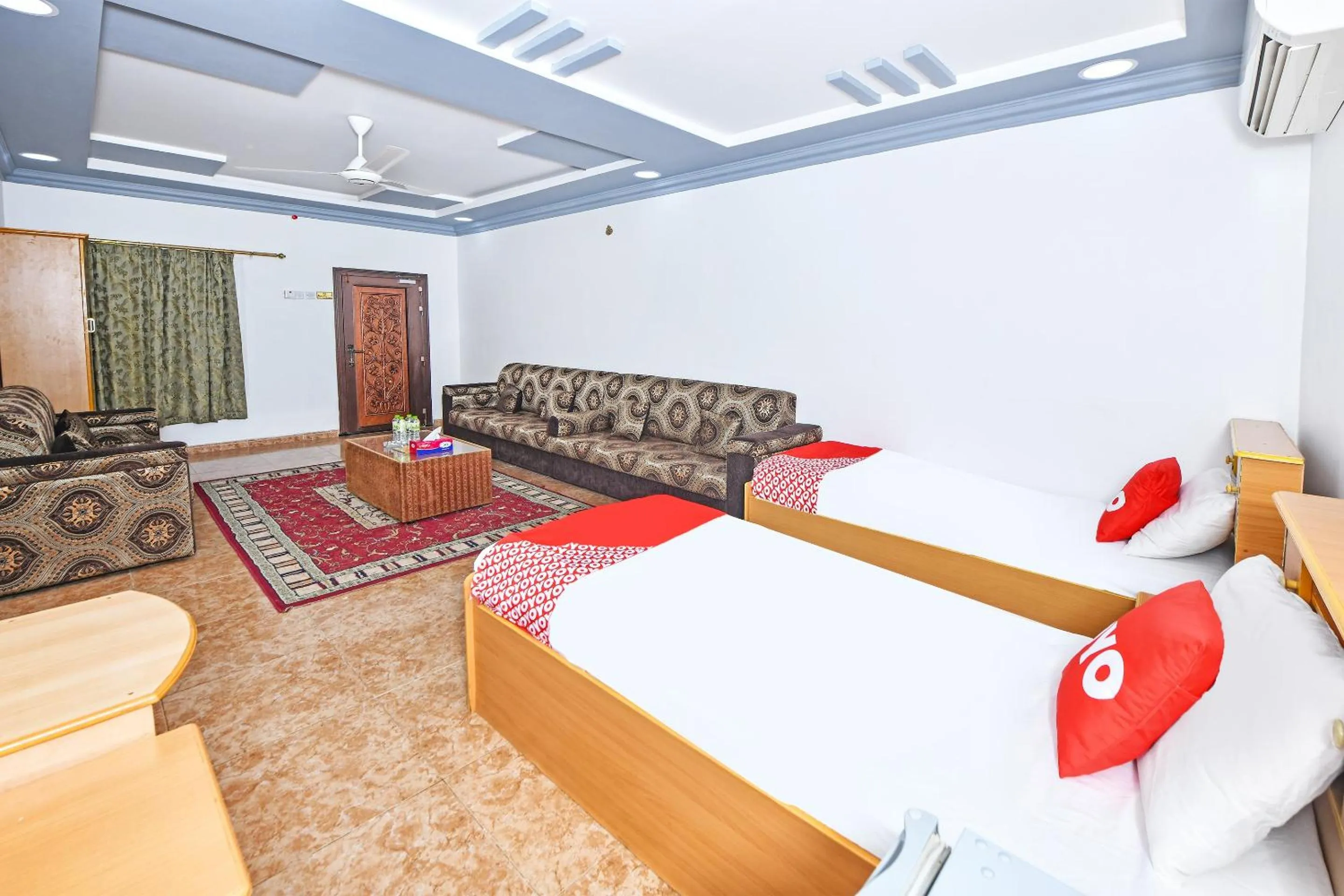 Bedroom, Bed in OYO 138 Gulf Sand Motel