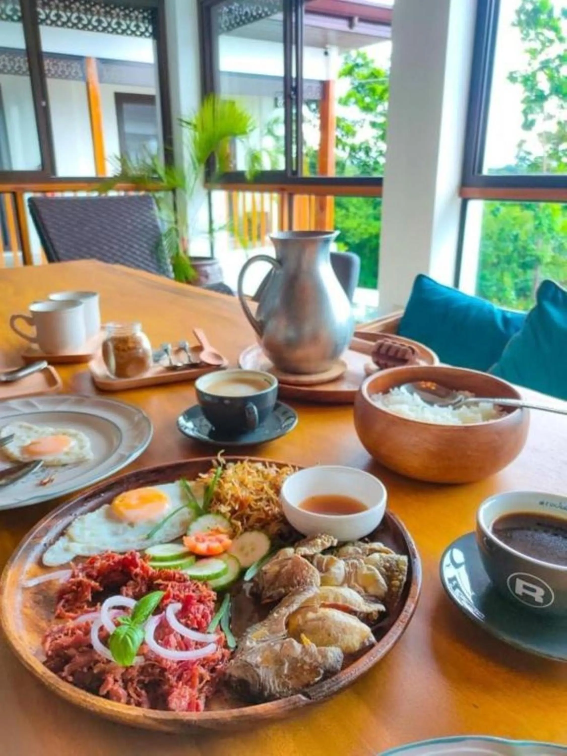 Food in Azul de Panglao Hotel