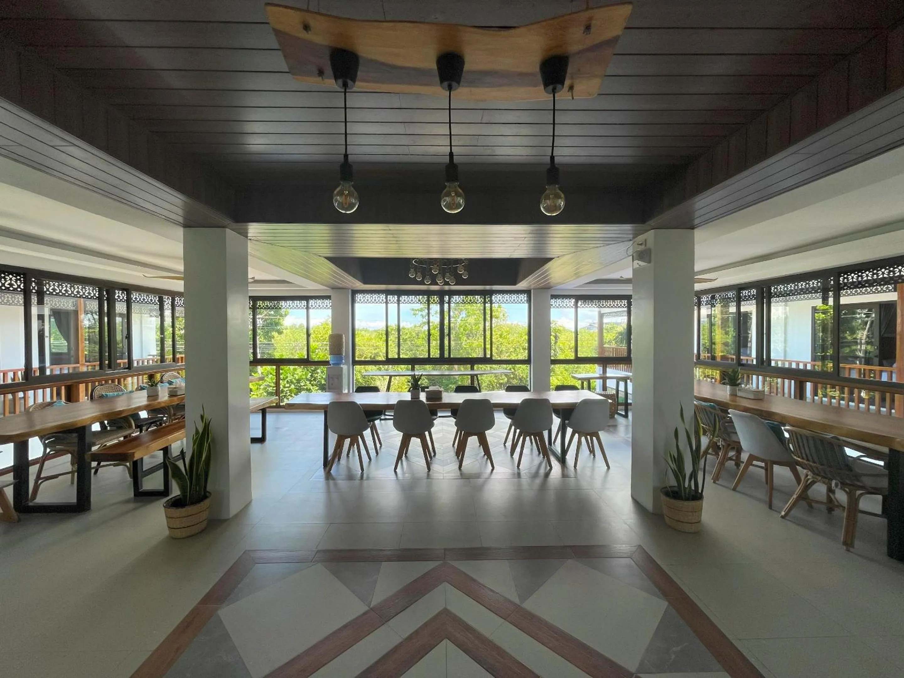 Azul de Panglao Hotel