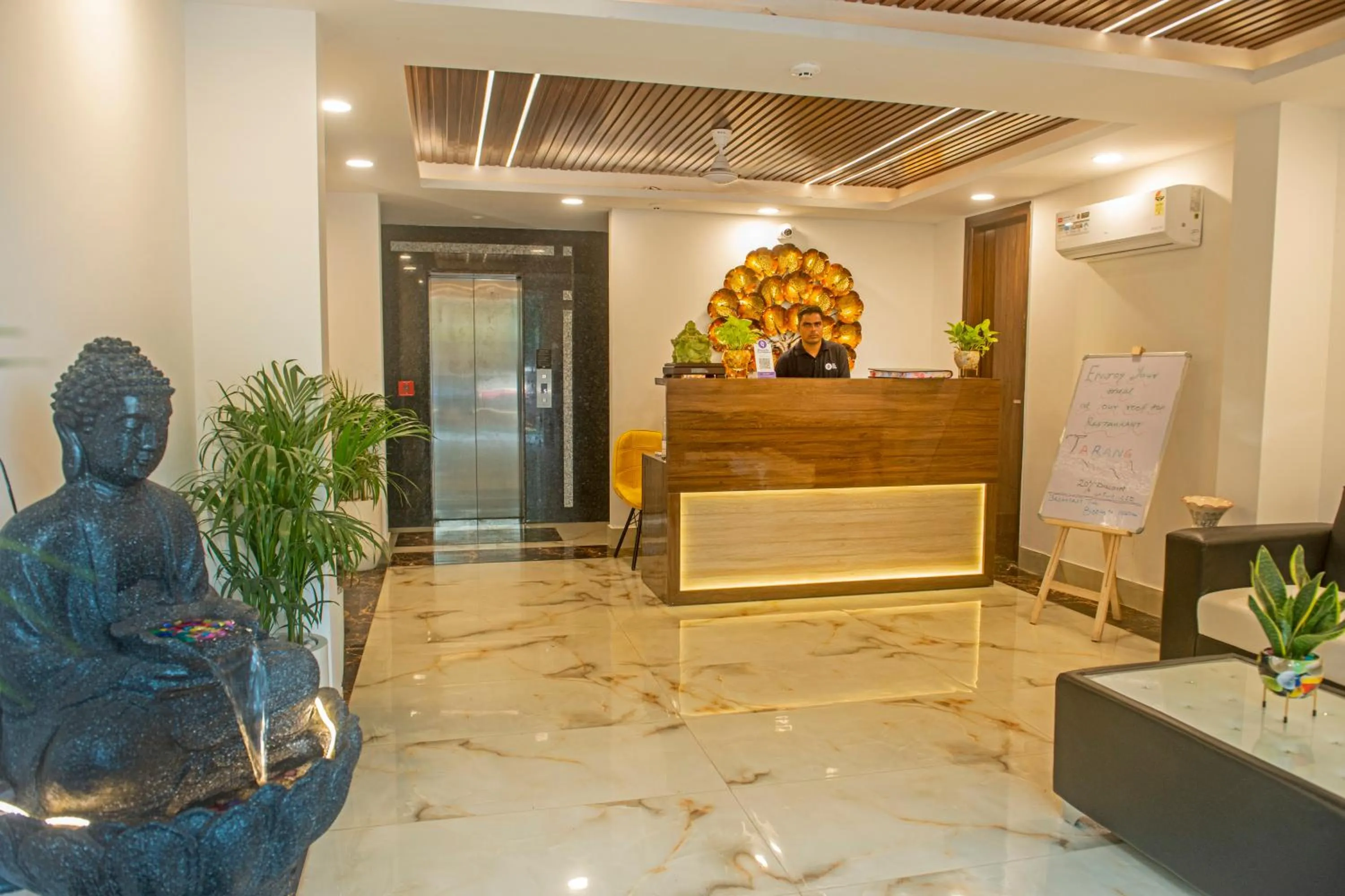 Lobby or reception in Posh Residency Artemis Hospital Road Gurgaon