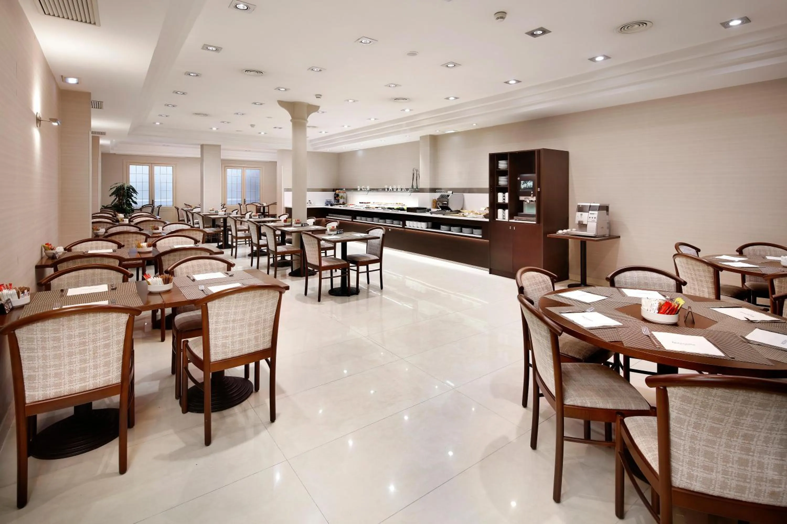 Restaurant/places to eat in HCC Taber