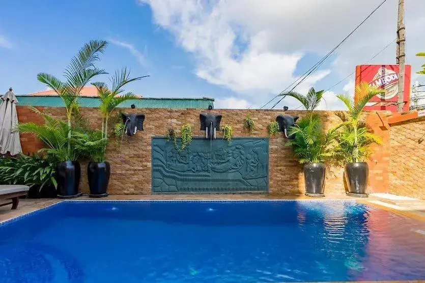 Swimming pool in Angkor Leap Hotel Swimming pool in Angkor Leap Hotel