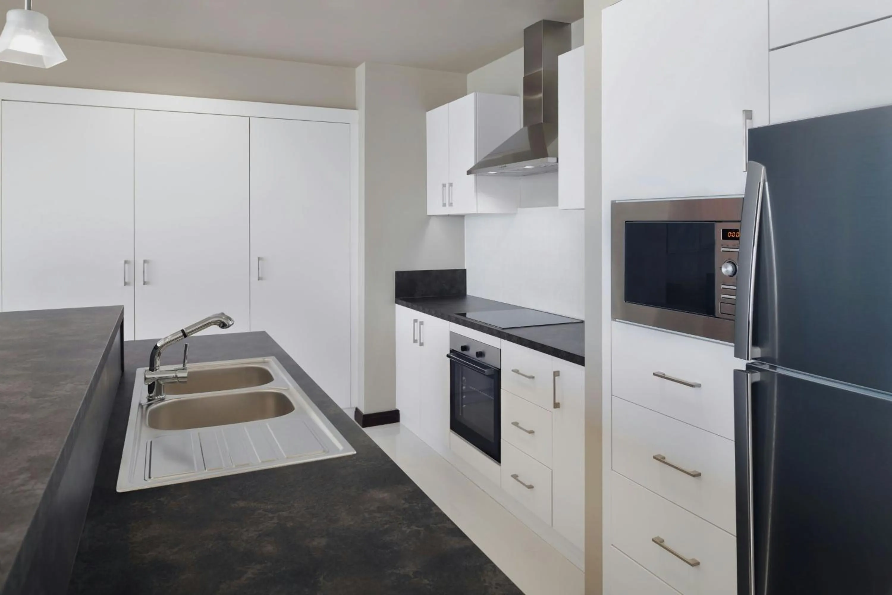 Bedroom in Delta Hotels by Marriott City Center Doha