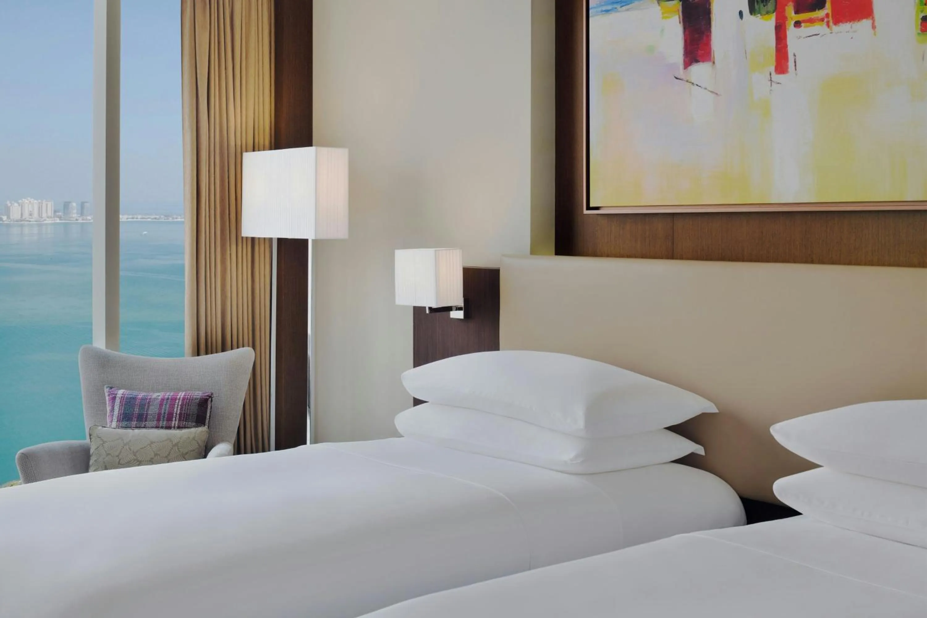 Bedroom, Bed in Delta Hotels by Marriott City Center Doha