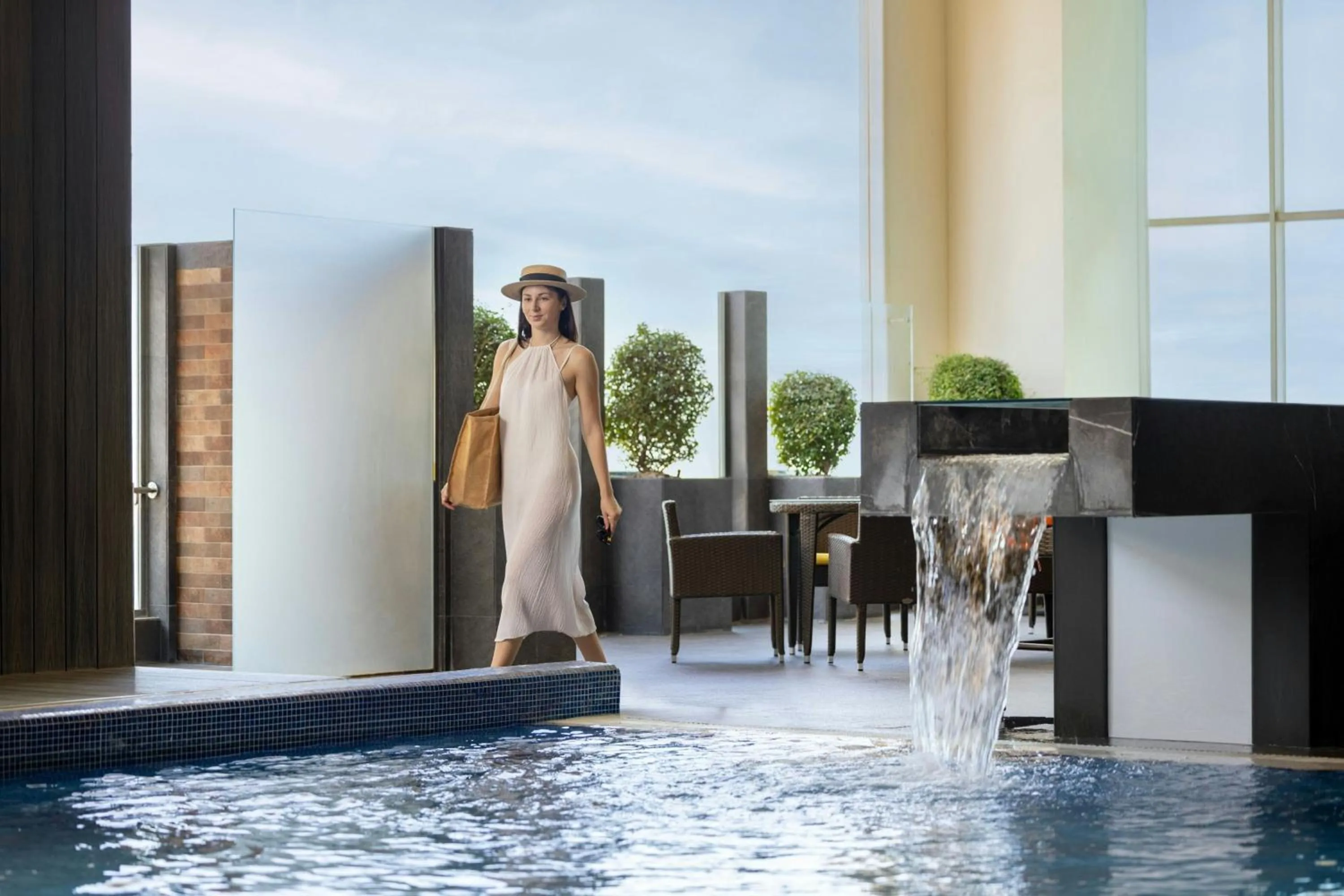 Swimming pool in Delta Hotels by Marriott City Center Doha