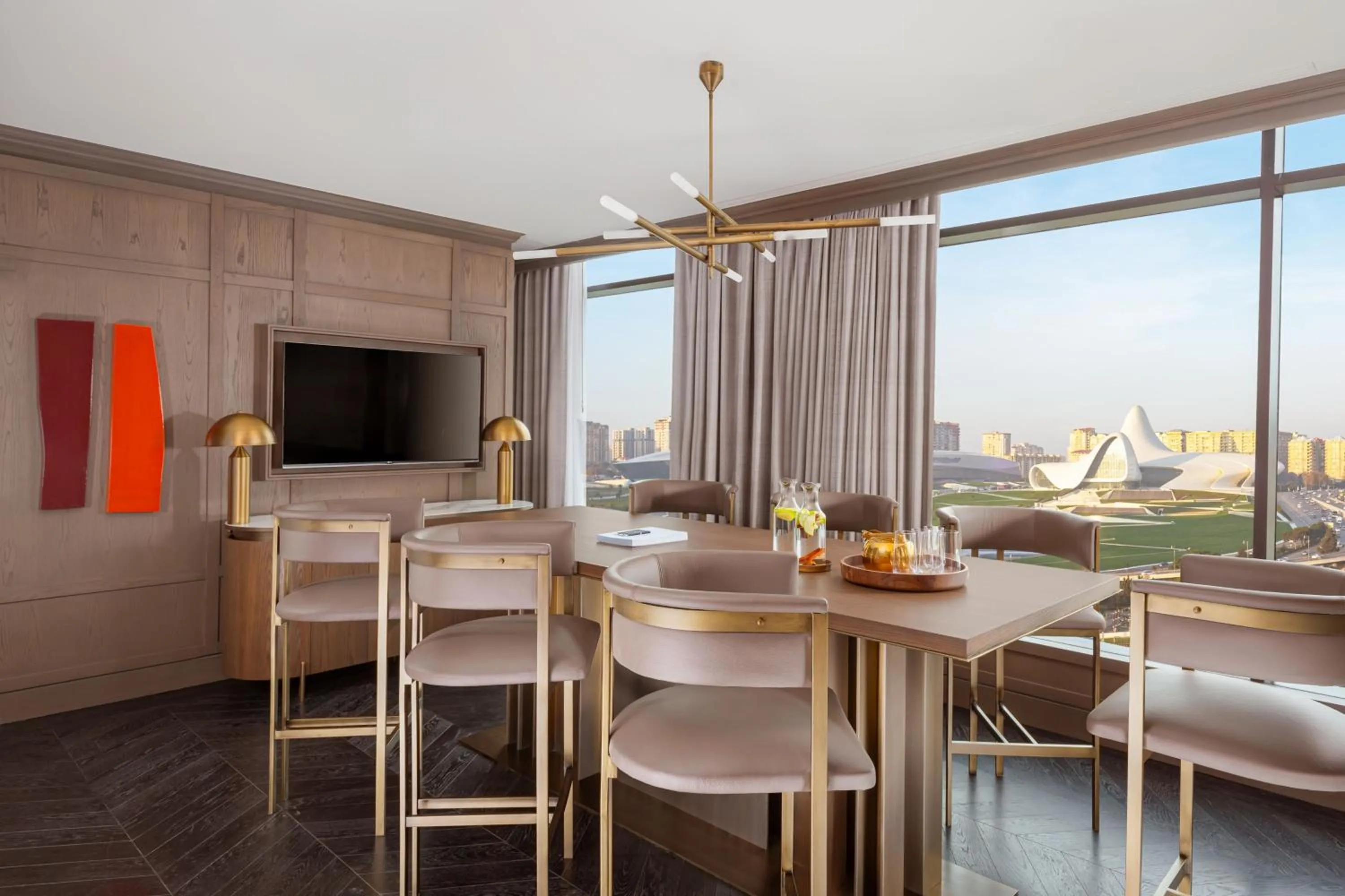 Lounge or bar in The Ritz-Carlton, Baku