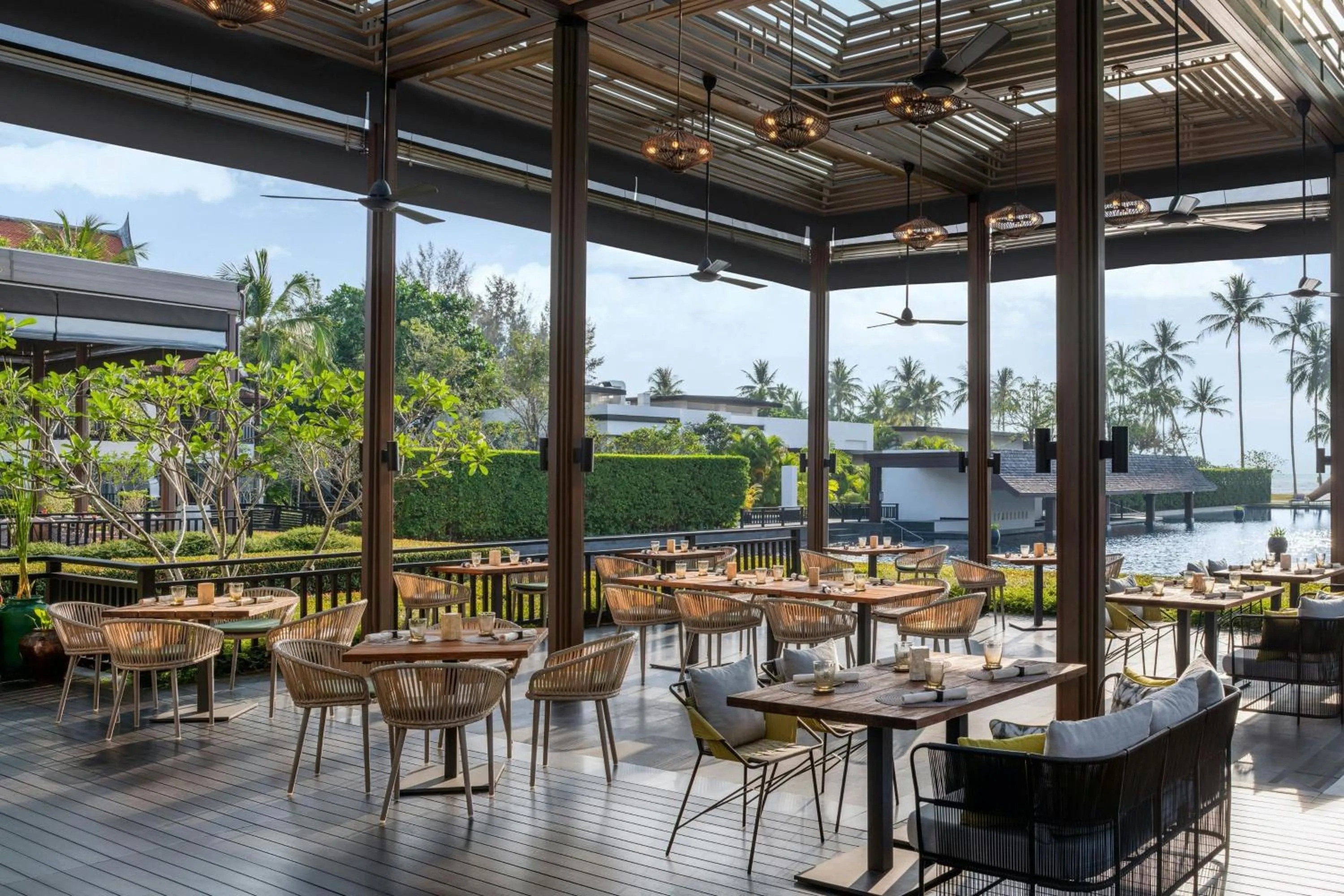 Restaurant/places to eat in Marriott Vacation Club, Khao Lak Beach Resort
