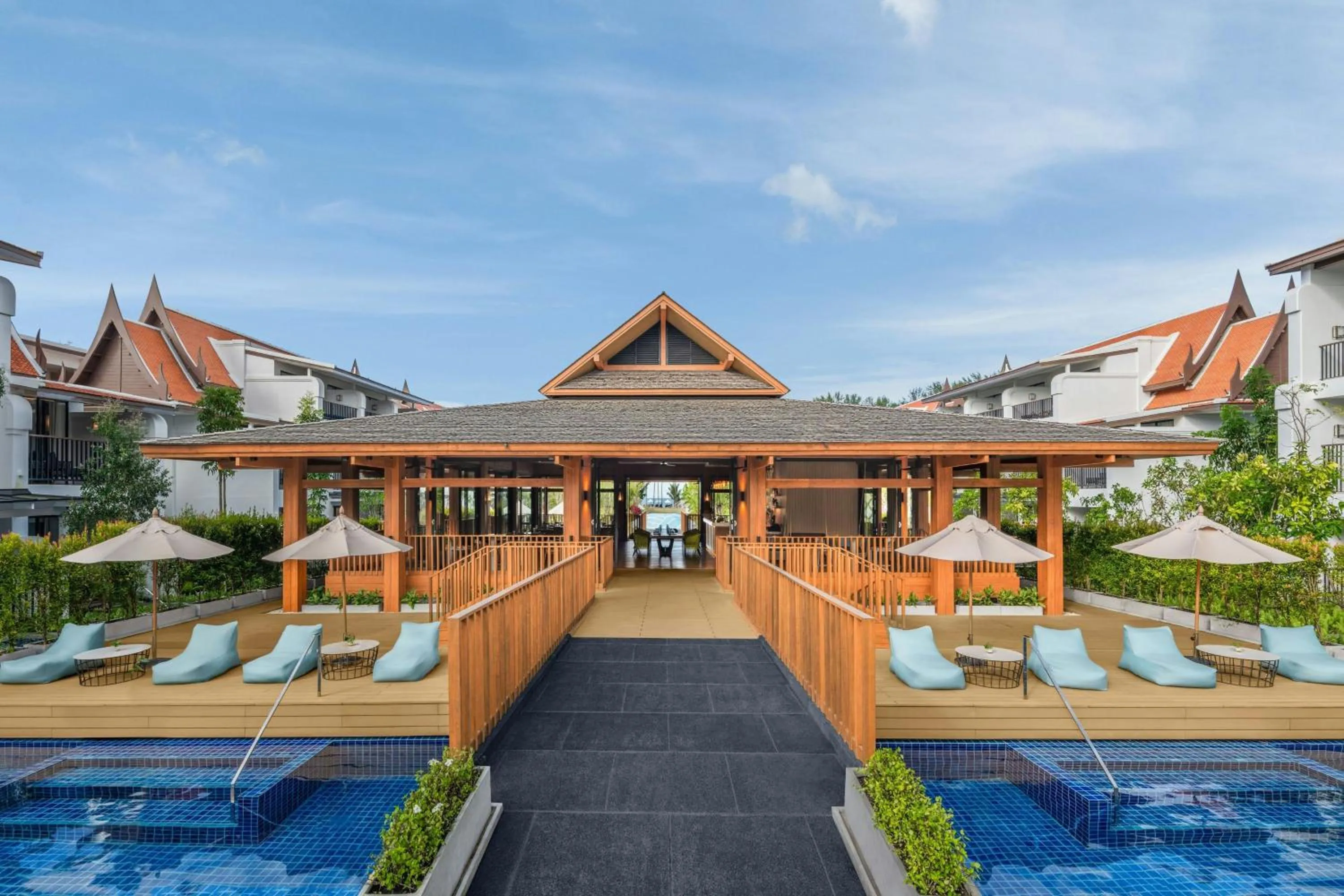Property building in Marriott Vacation Club, Khao Lak Beach Resort