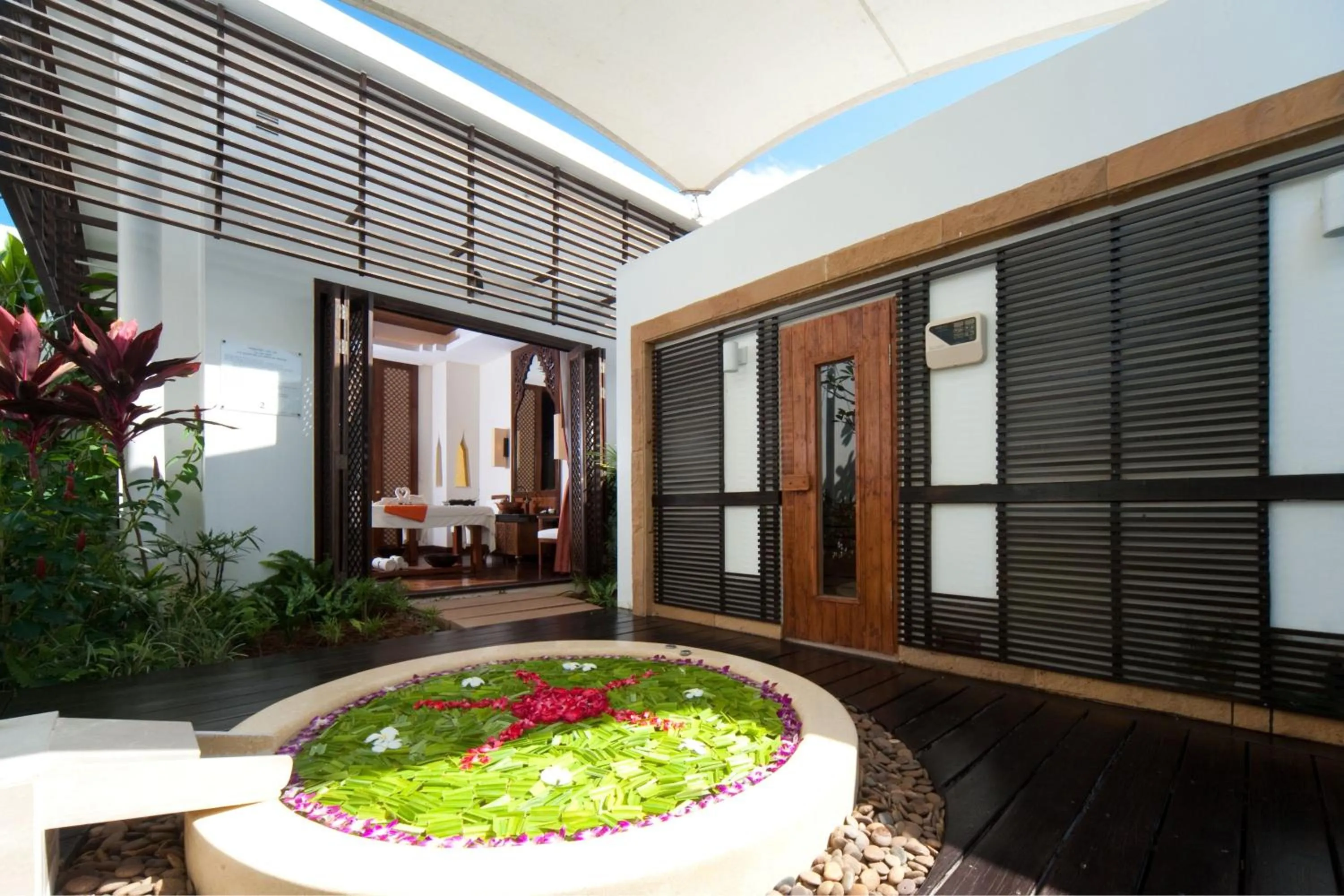 Spa and wellness centre/facilities in JW Marriott Khao Lak Resort Suites