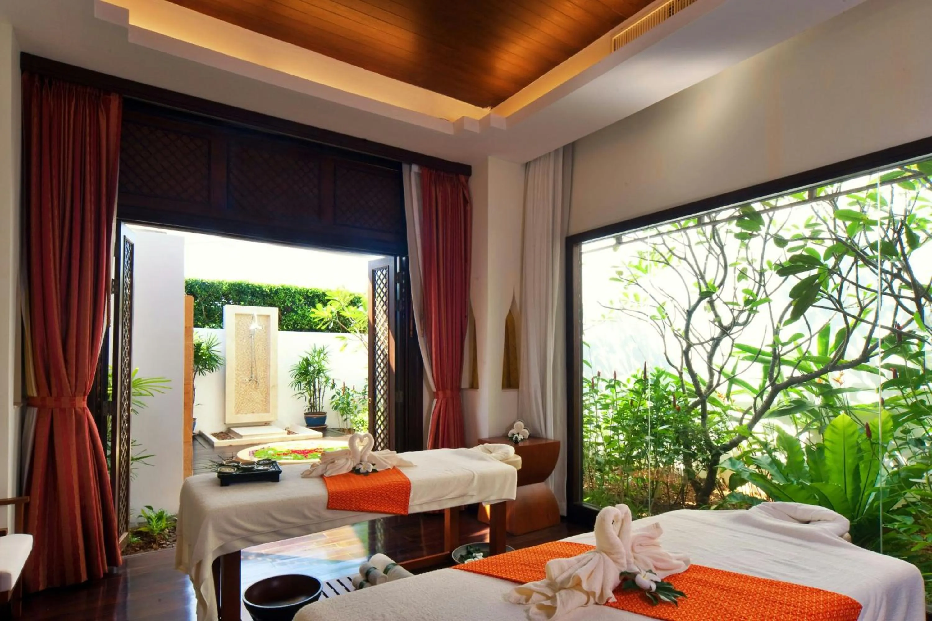 Spa and wellness centre/facilities, Bed in Marriott Vacation Club, Khao Lak Beach Resort