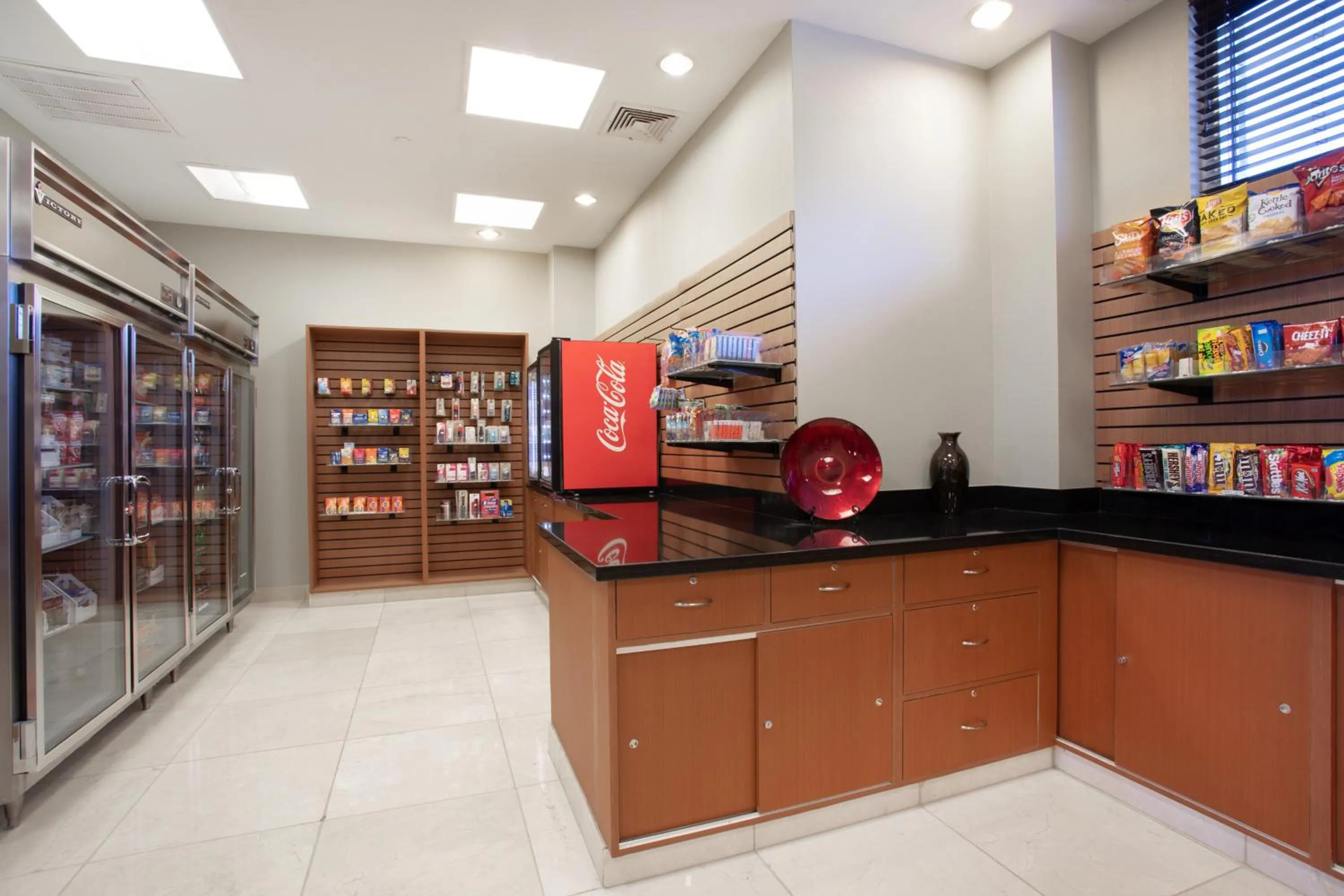 On-site shops in Staybridge Suites Las Vegas - Stadium District