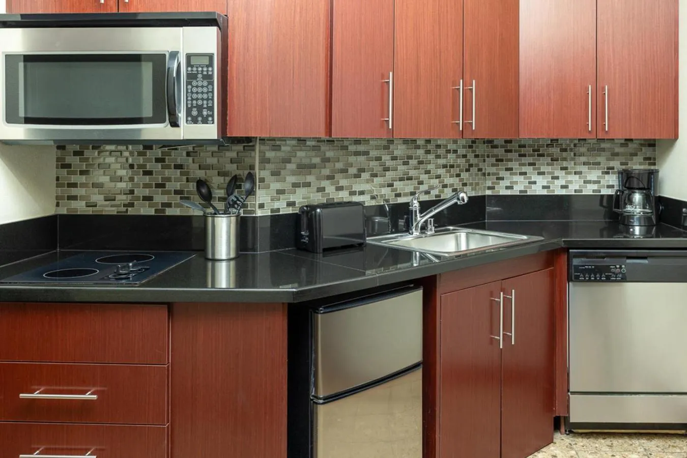 Coffee/tea facilities in Staybridge Suites Las Vegas - Stadium District