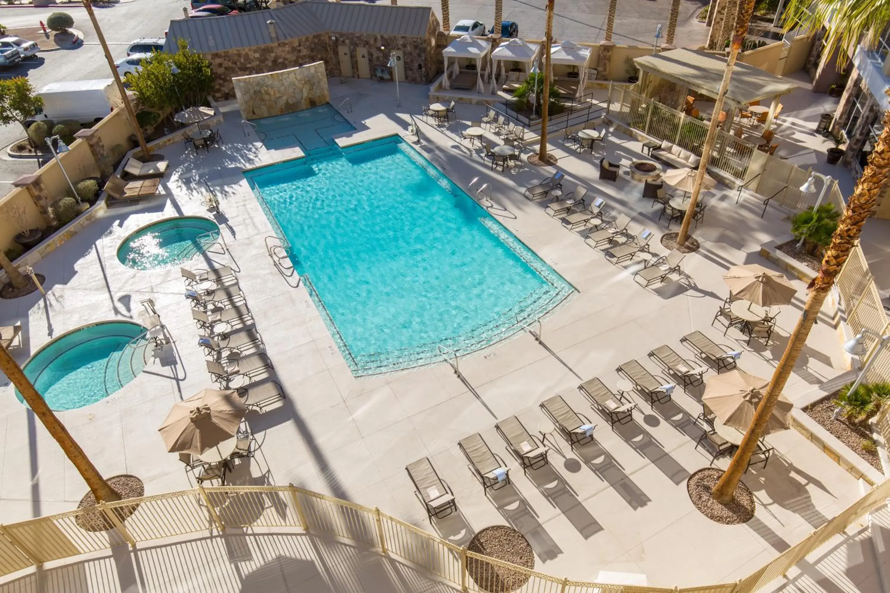 Pool view in Staybridge Suites Las Vegas - Stadium District Pool view in Staybridge Suites Las Vegas - Stadium District