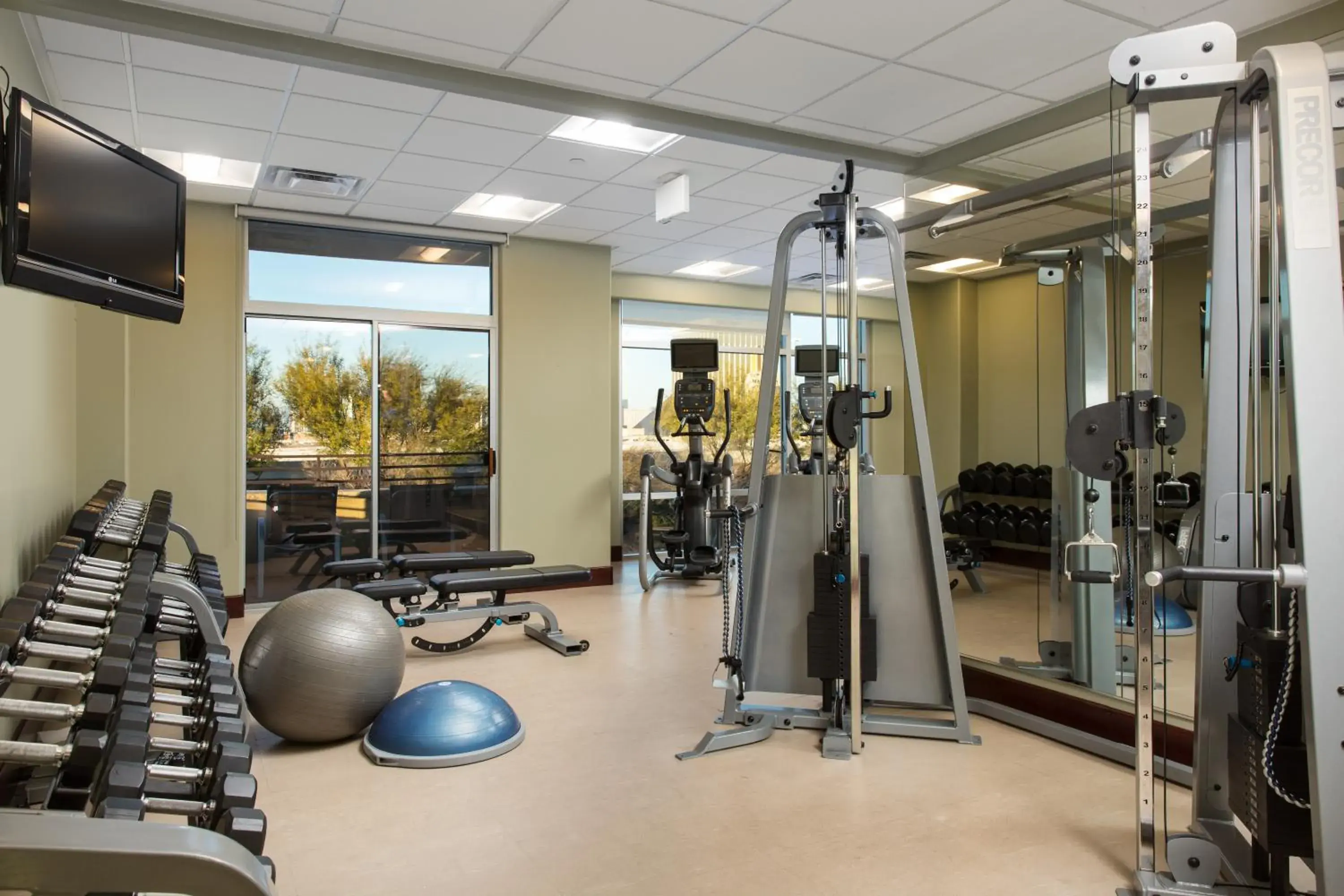 Fitness centre/facilities in Staybridge Suites Las Vegas - Stadium District Fitness centre/facilities in Staybridge Suites Las Vegas - Stadium District
