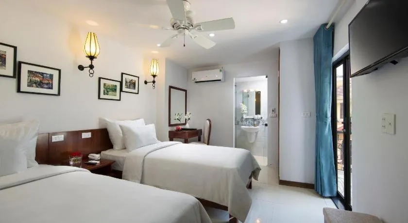 Bed in Ancient Lane Hotel