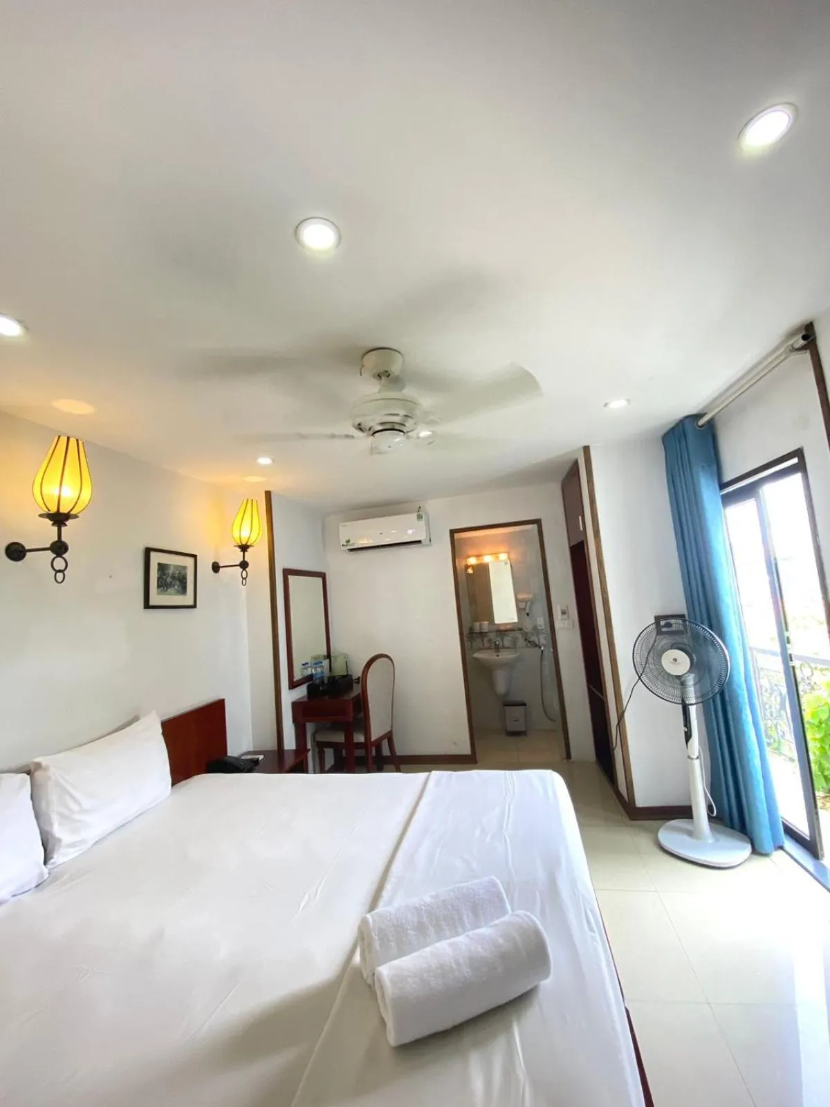 Bed in Ancient Lane Hotel