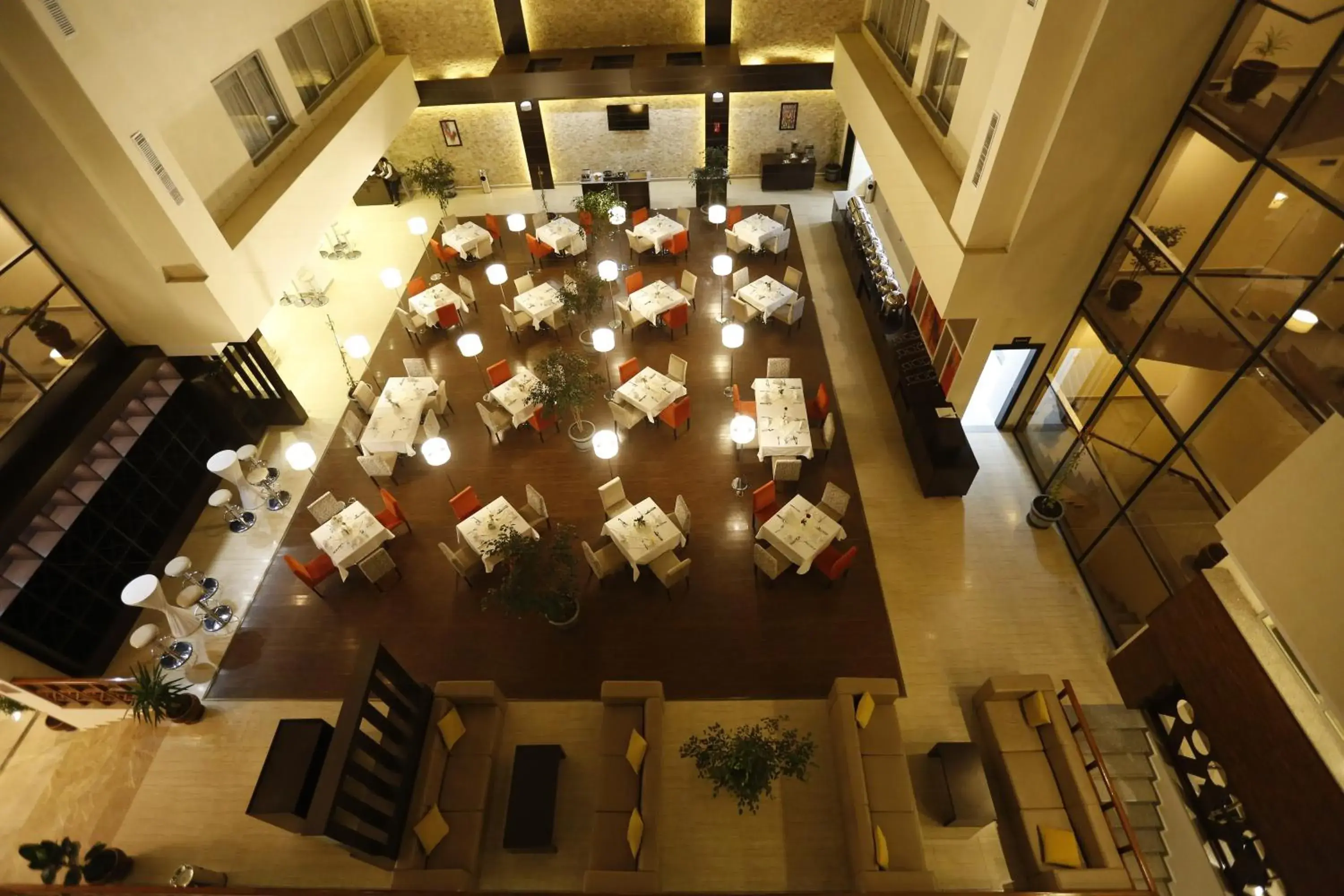 Restaurant/places to eat in Cassiopeia Hotel Restaurant/places to eat in Cassiopeia Hotel