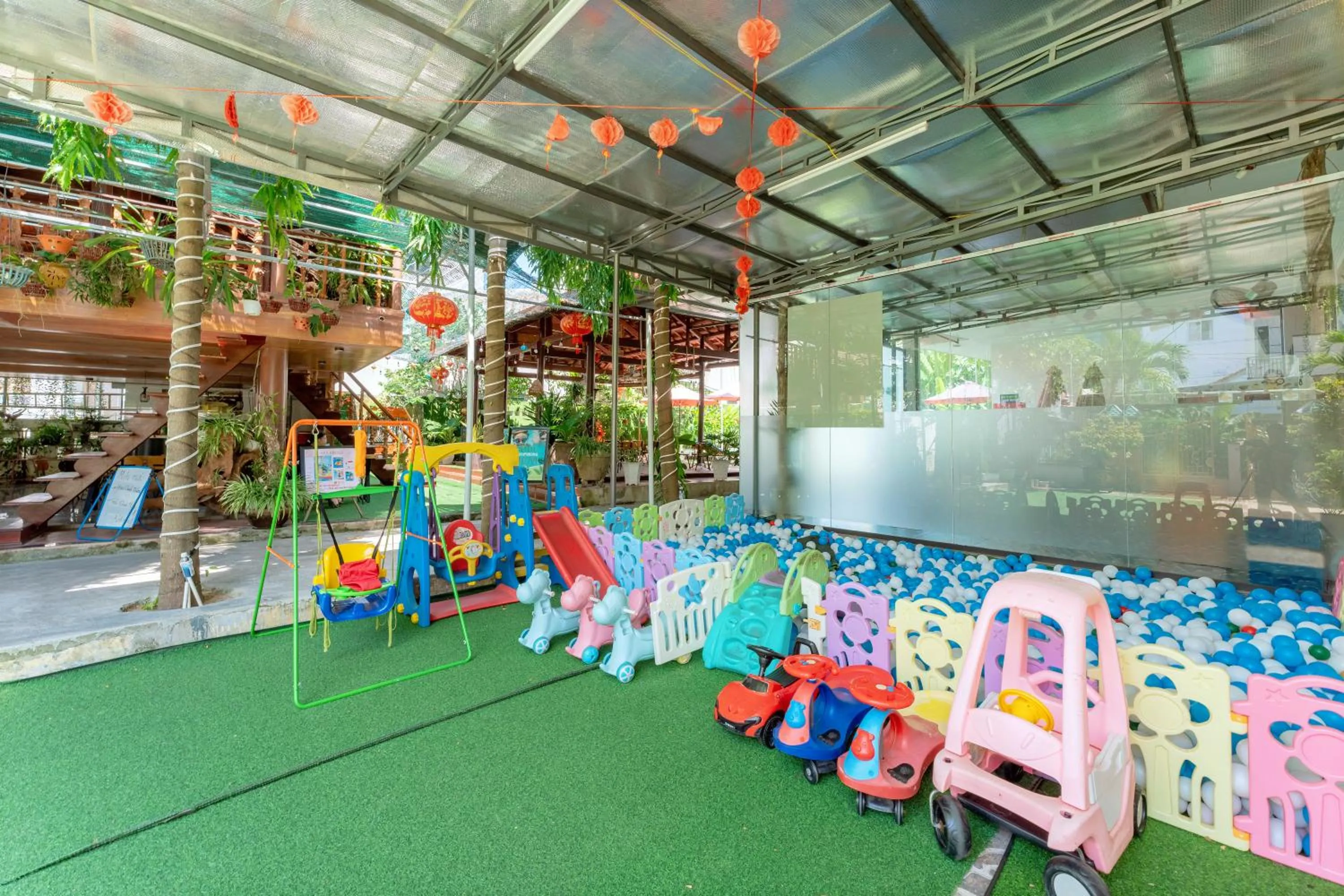 Children play ground in Alley Garden Homestay Hoi An