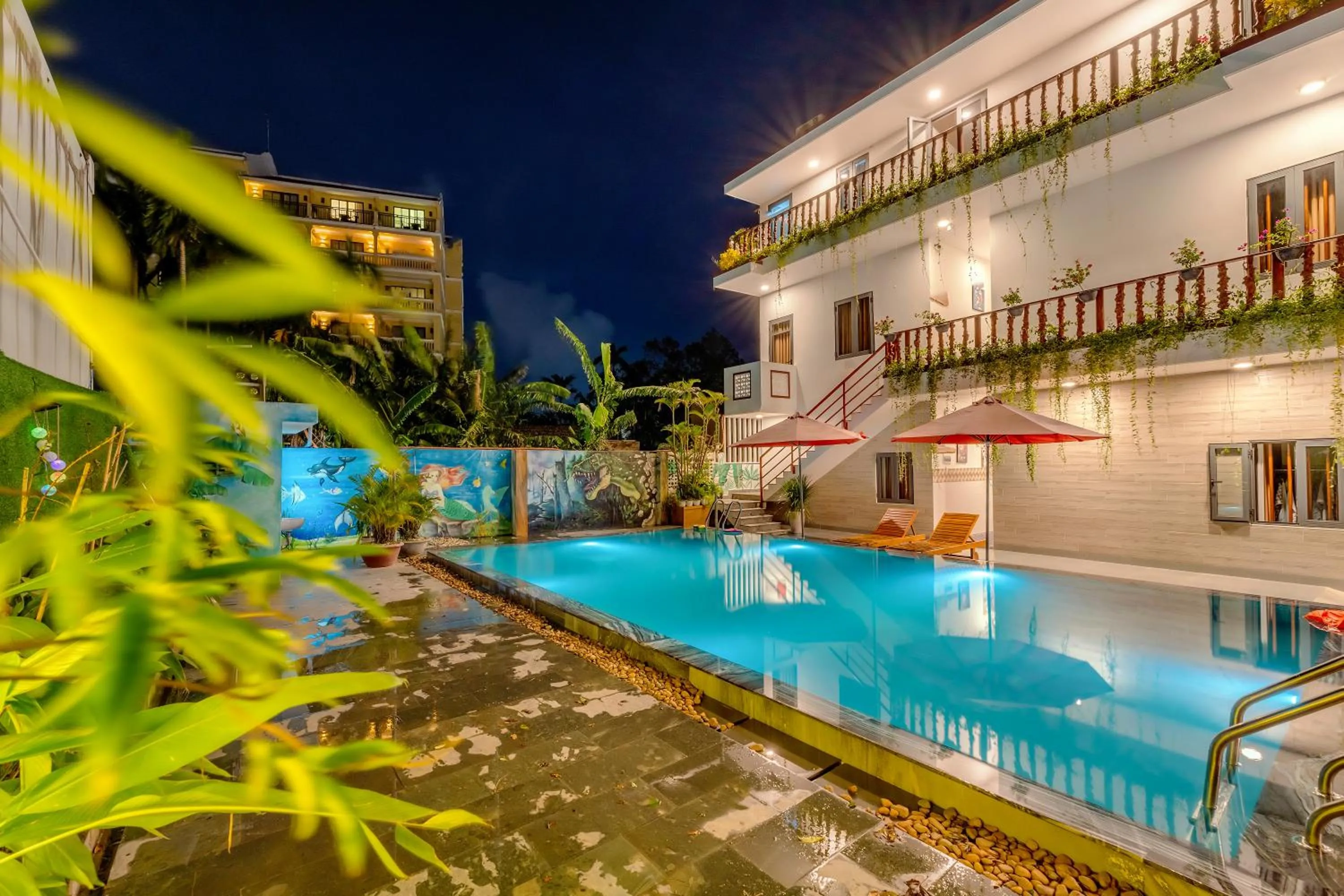 Swimming pool in Alley Garden Homestay Hoi An