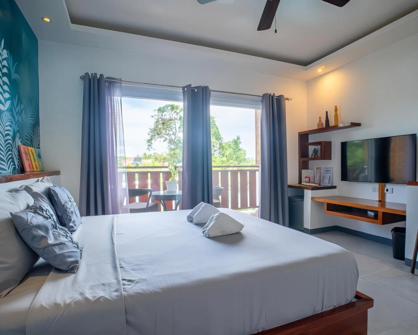 Bed in Yellow Mango Resort Bohol